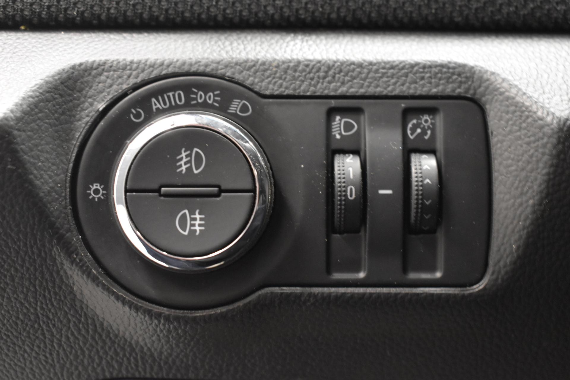 CHEVROLET Cruze 2012