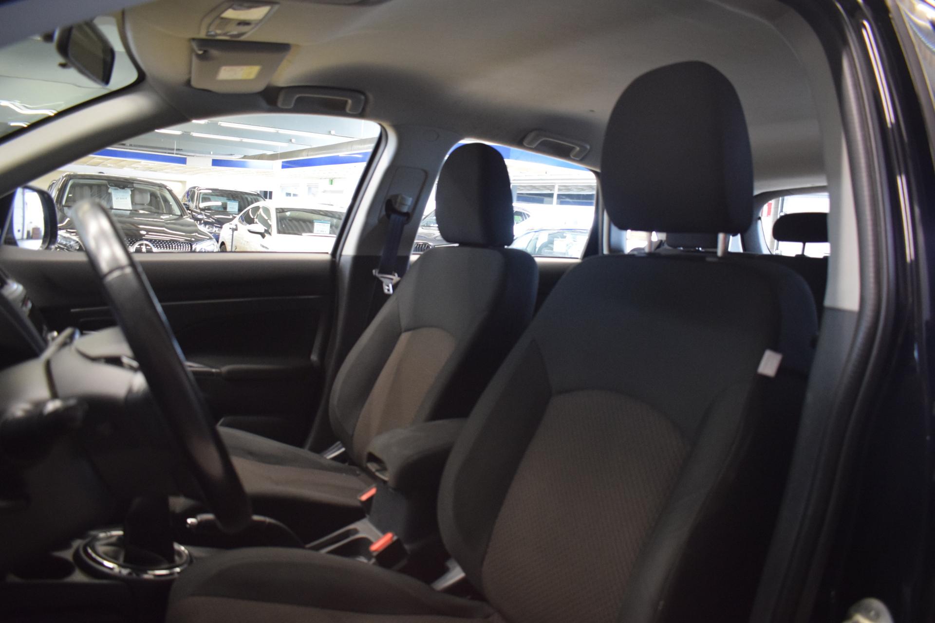 MITSUBISHI ASX 2016