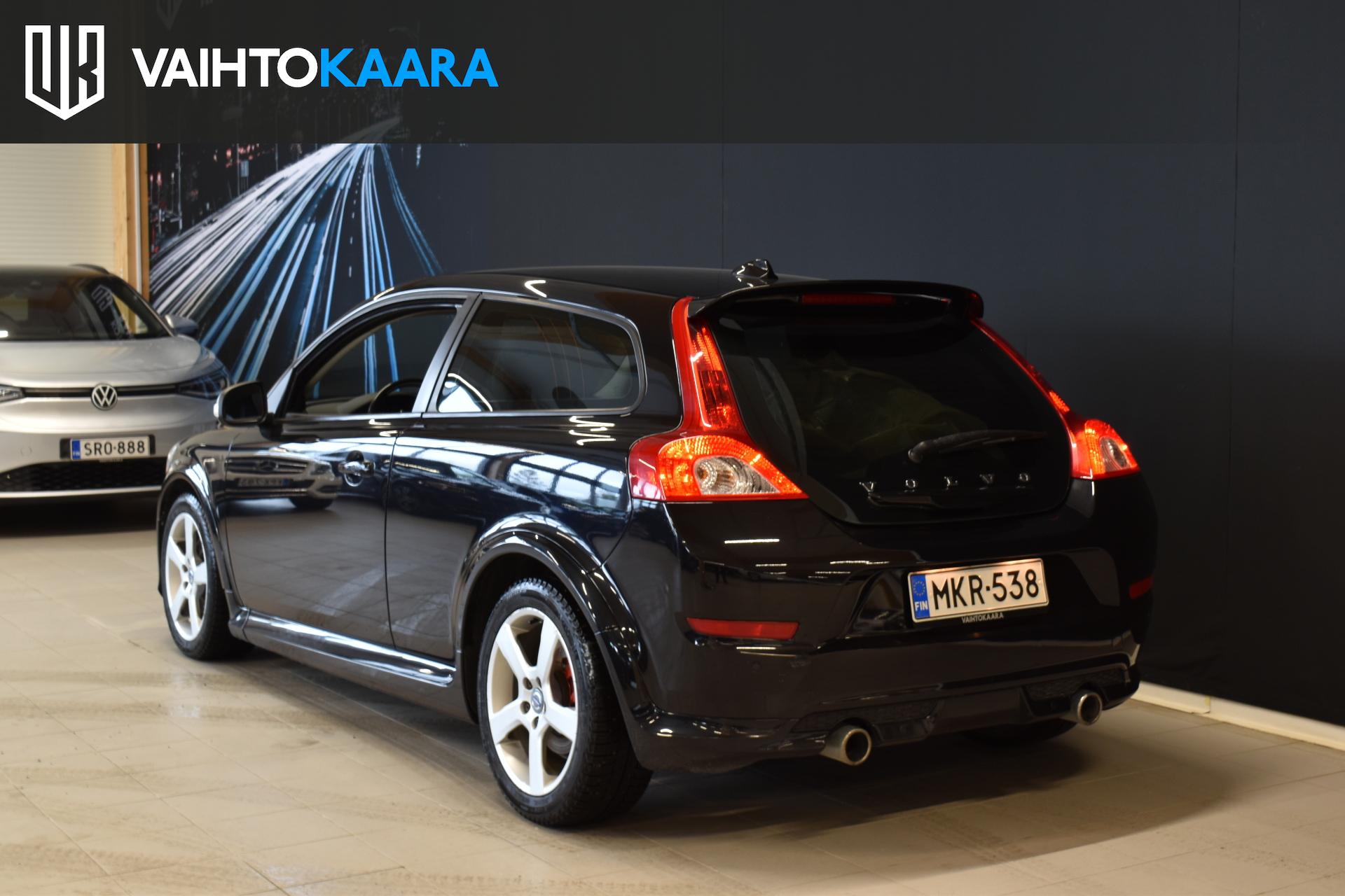 VOLVO C30 2011