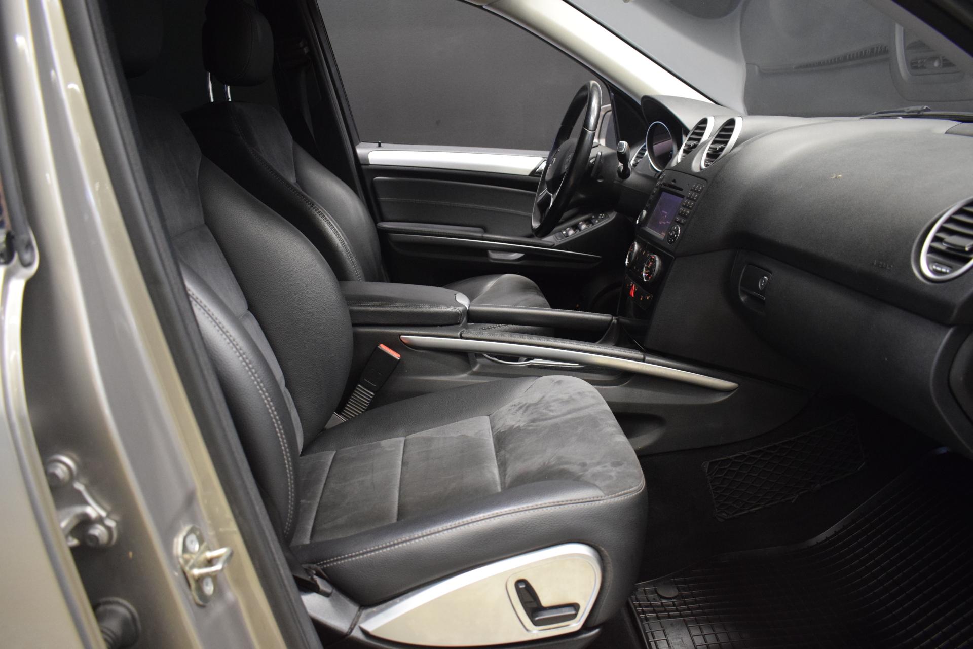 MERCEDES-BENZ ML 2009