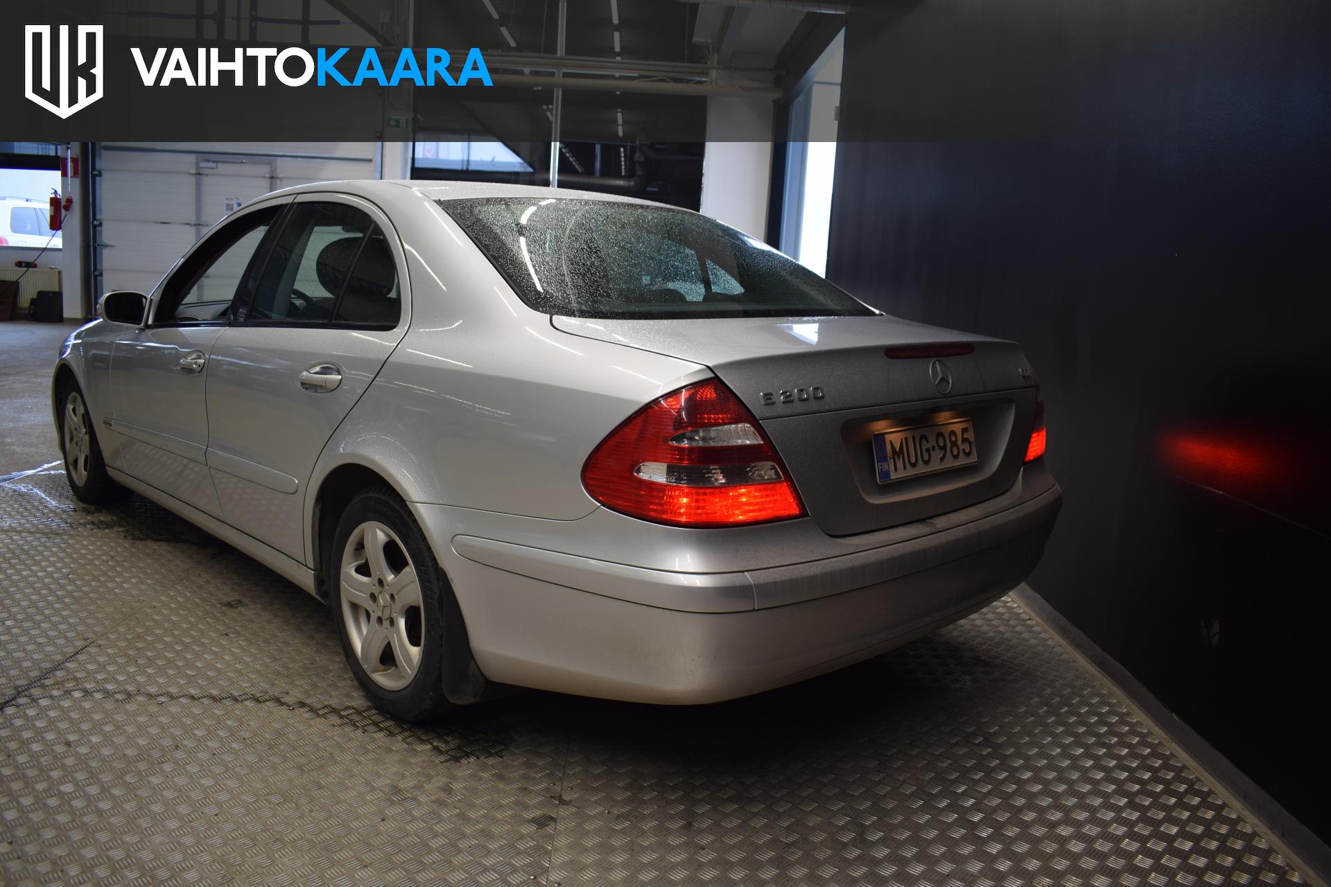 MERCEDES-BENZ E 2006