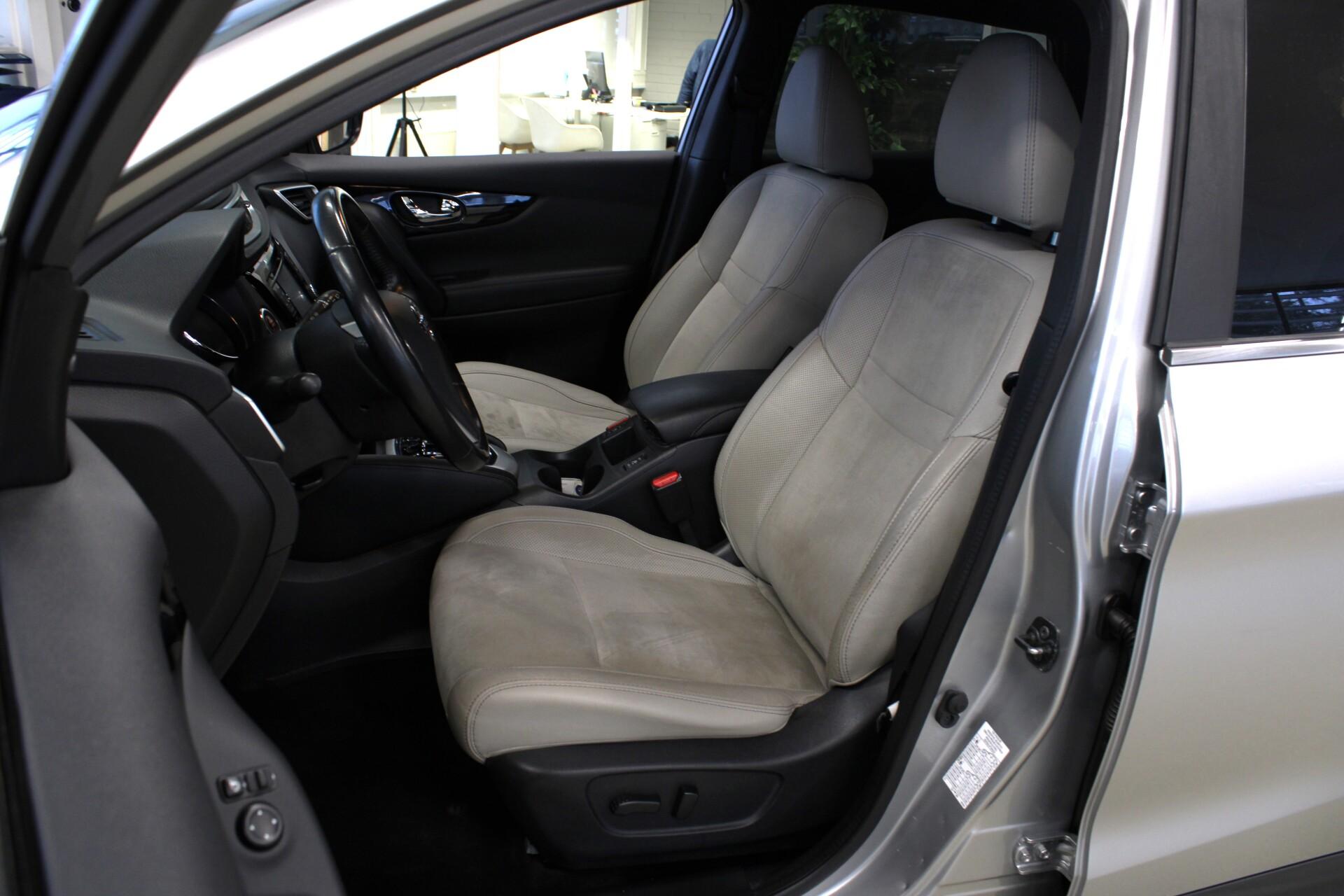 NISSAN Qashqai 2016