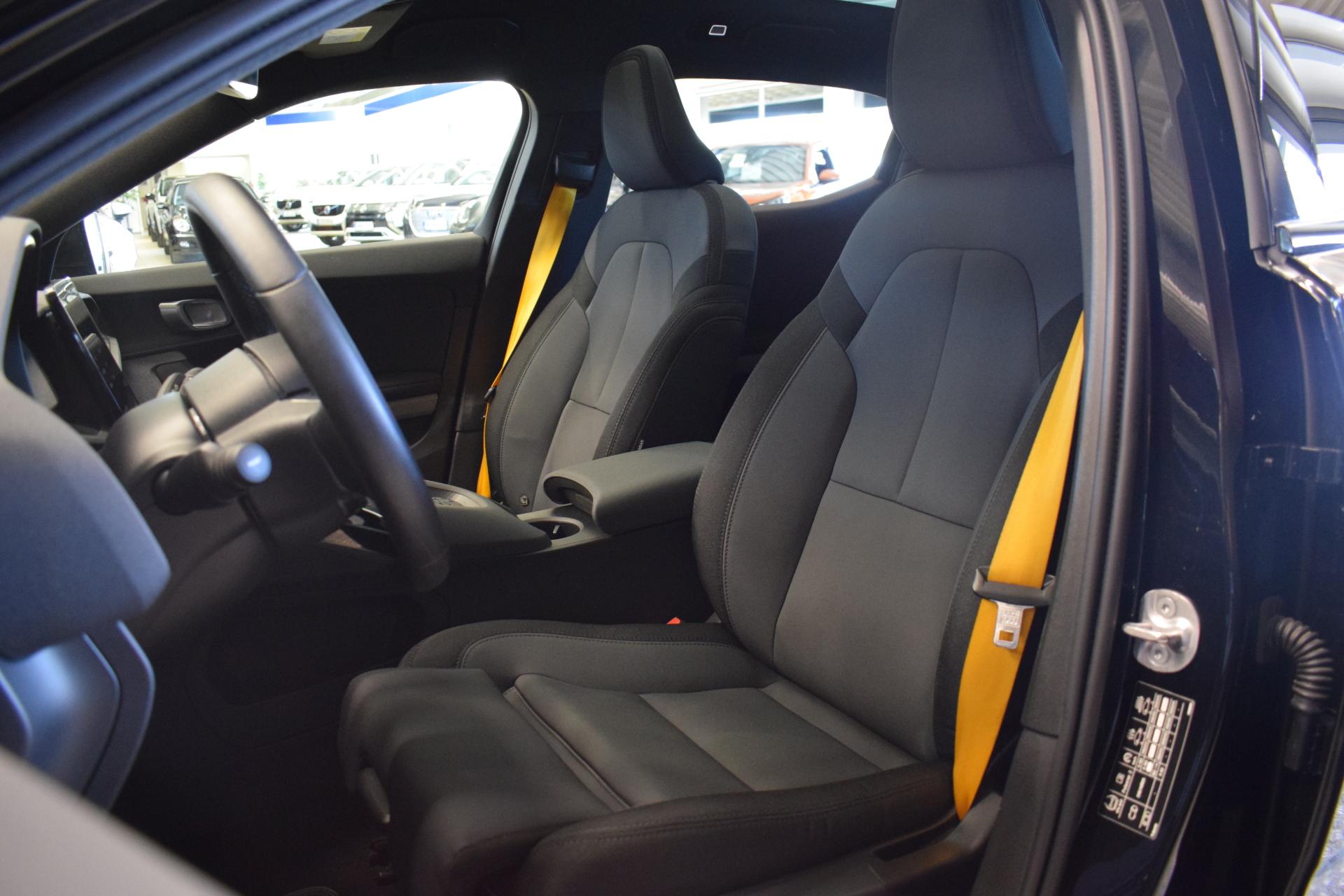 POLESTAR 2 2023