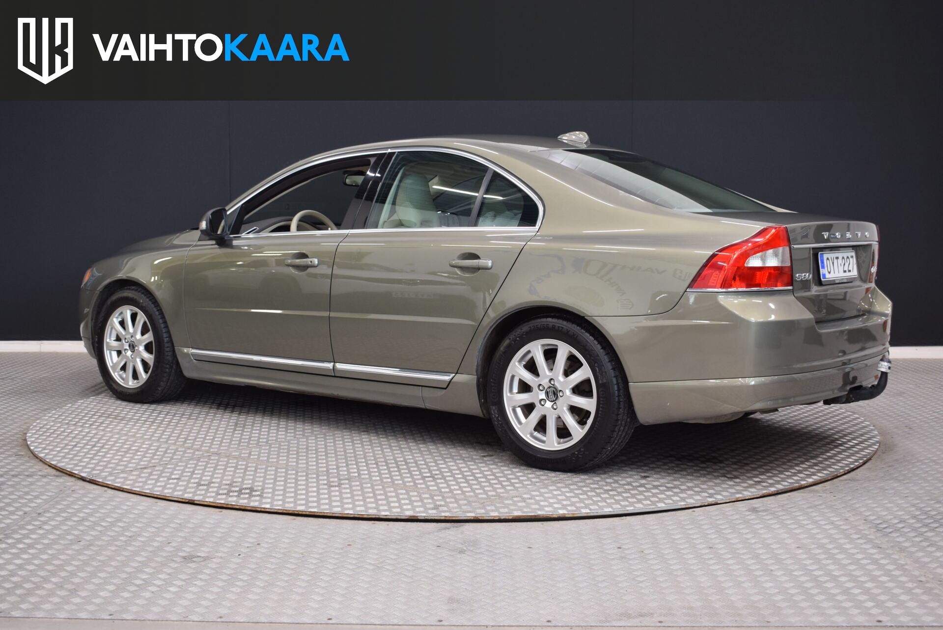 VOLVO S80 5