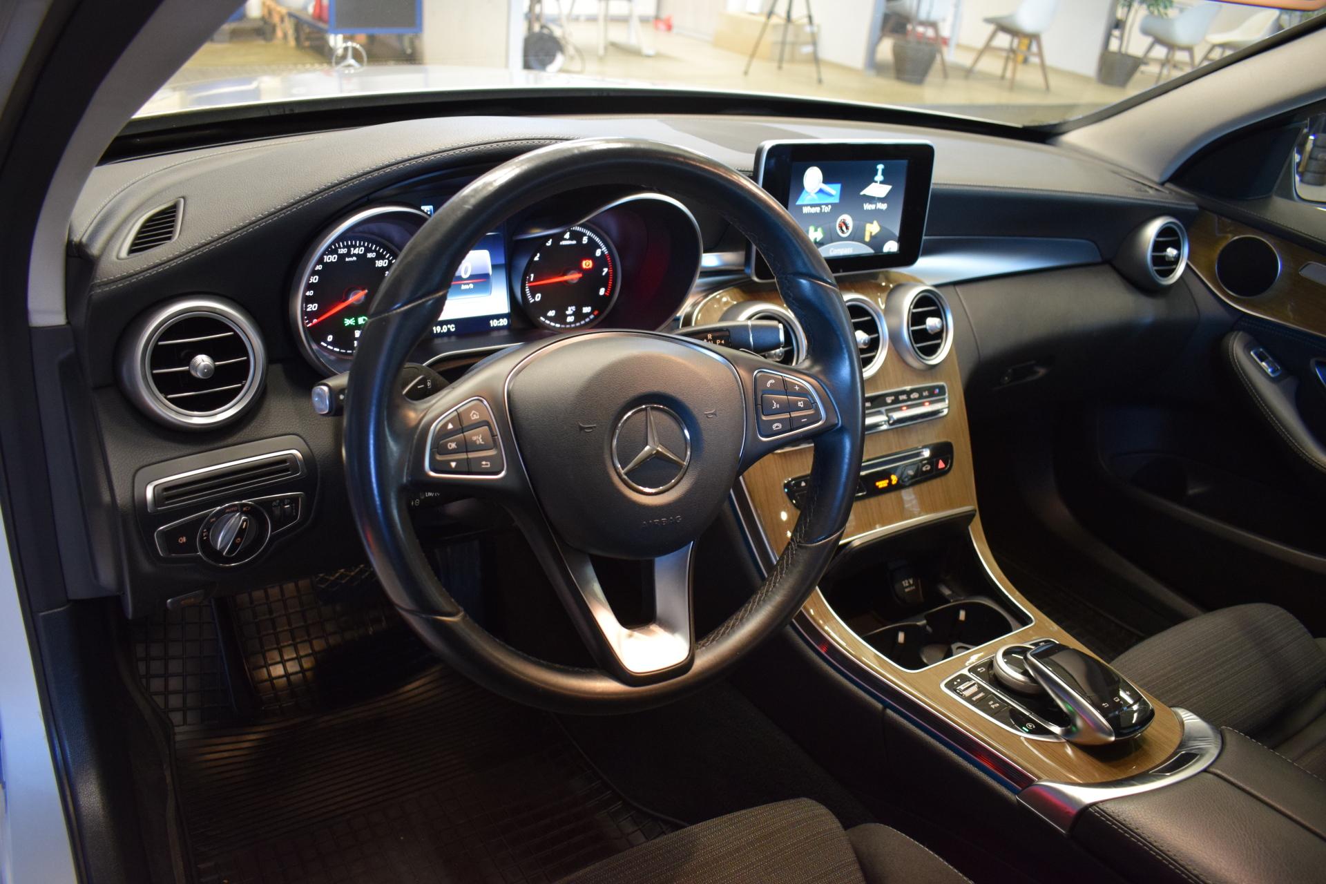 MERCEDES-BENZ C 2015