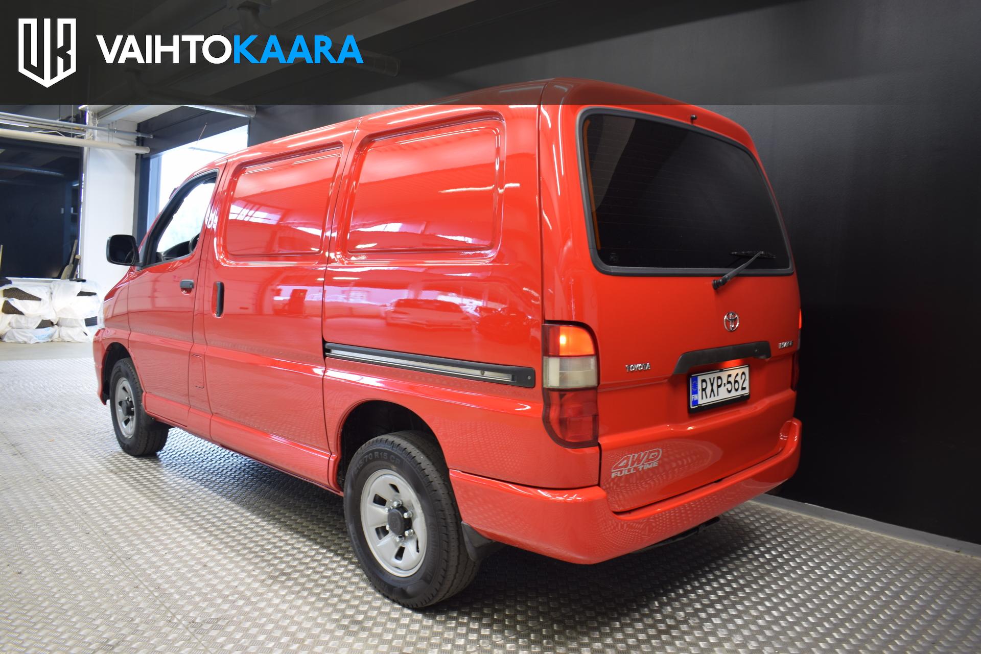 TOYOTA Hiace 2008