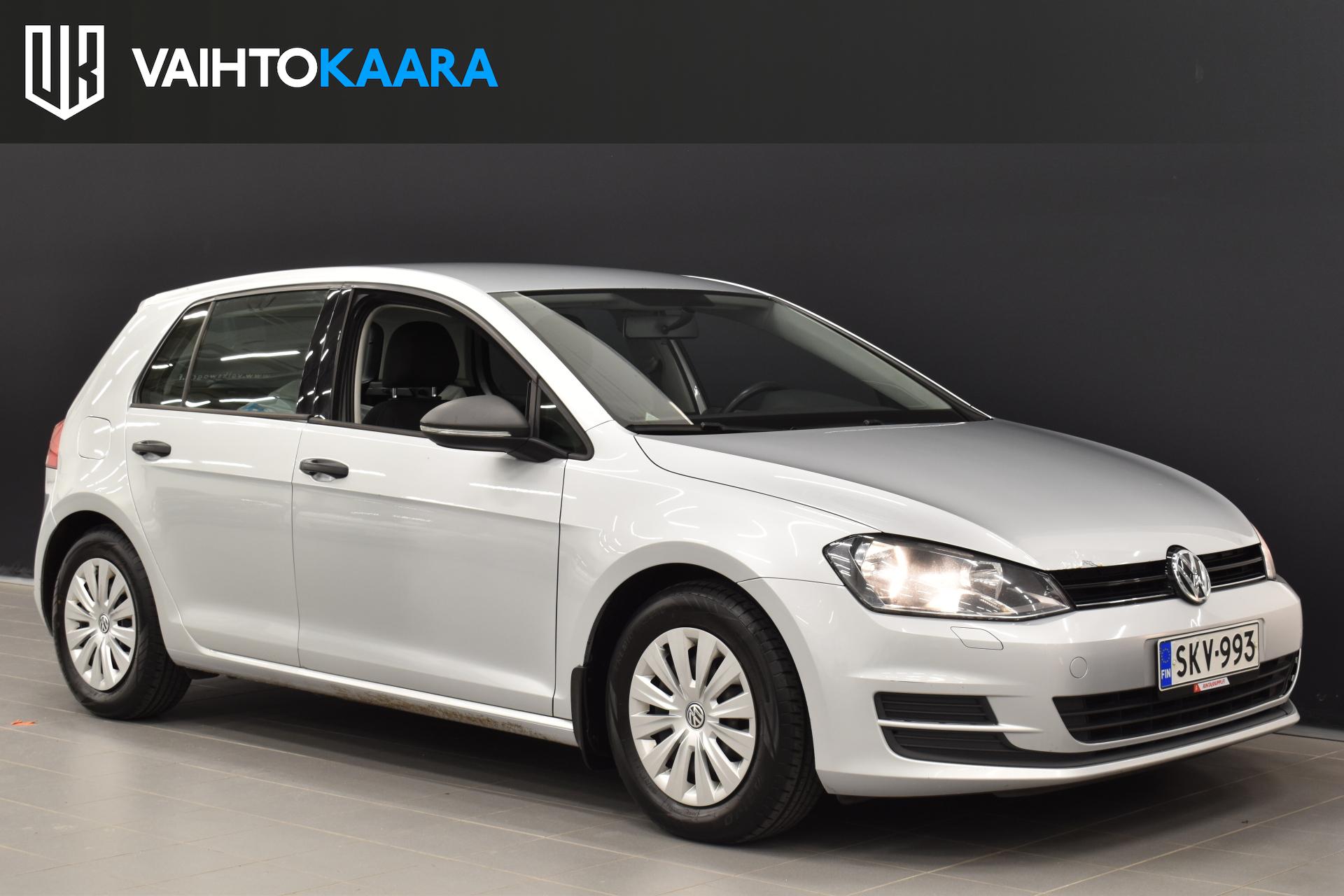 VOLKSWAGEN Golf 2012