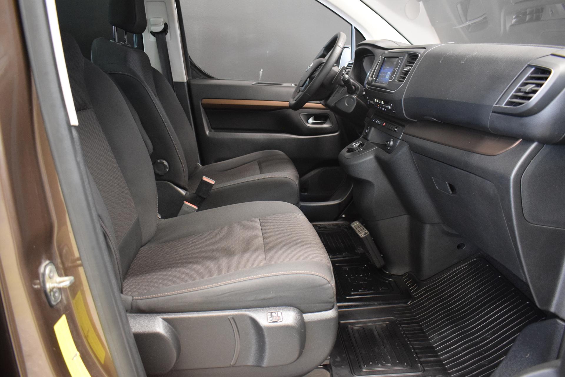 TOYOTA Proace Verso 2017