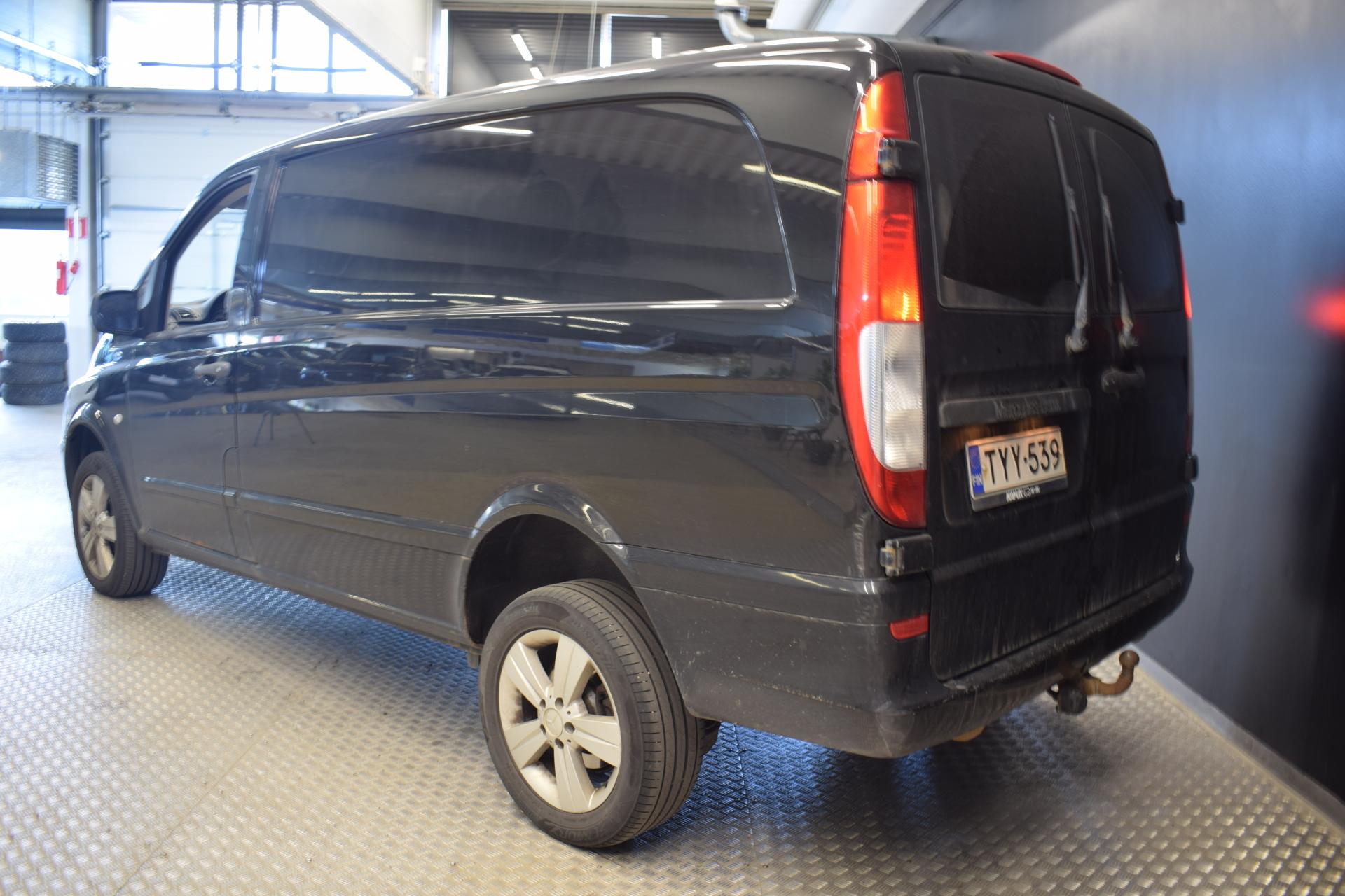 MERCEDES-BENZ Vito 2012