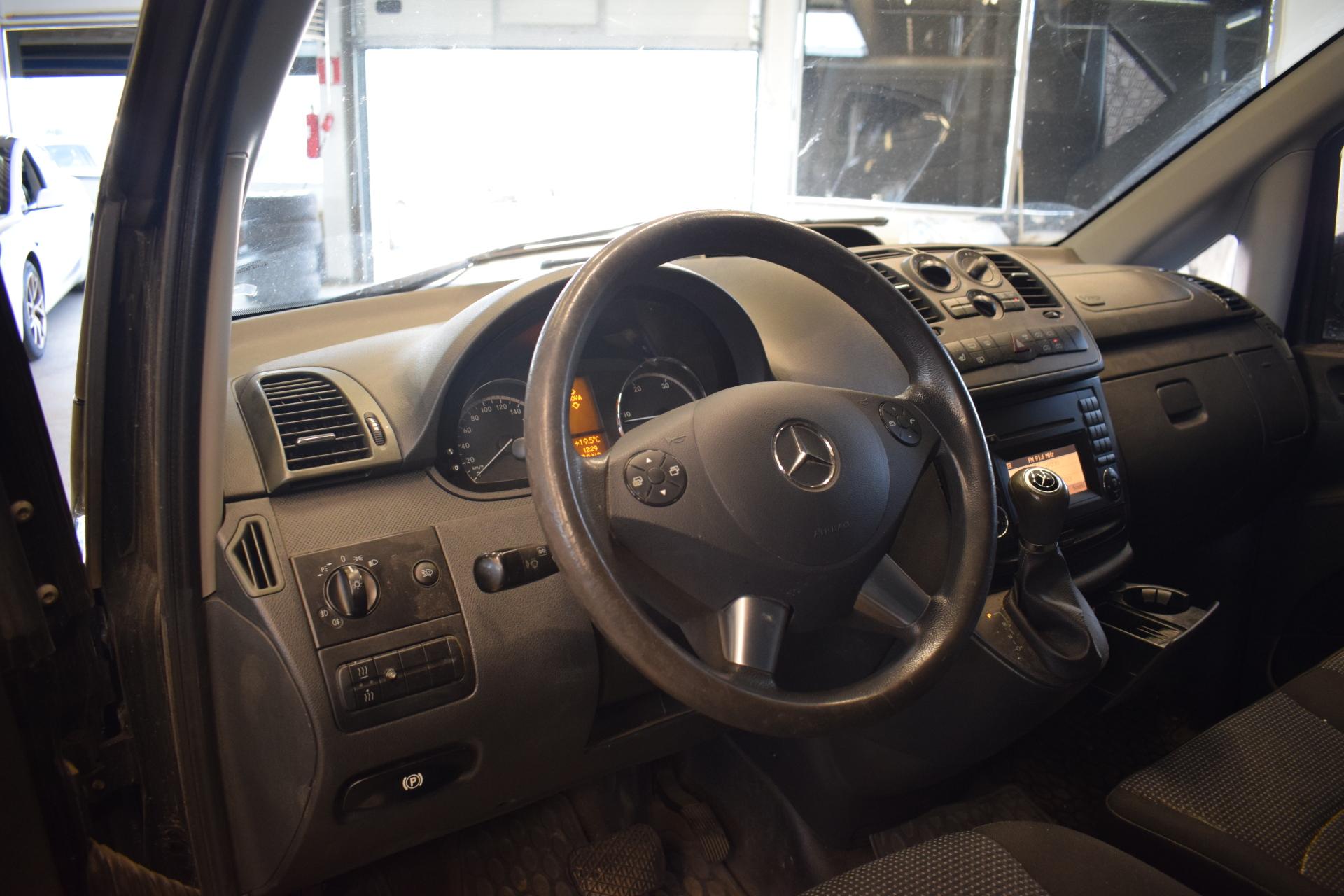 MERCEDES-BENZ Vito 2012
