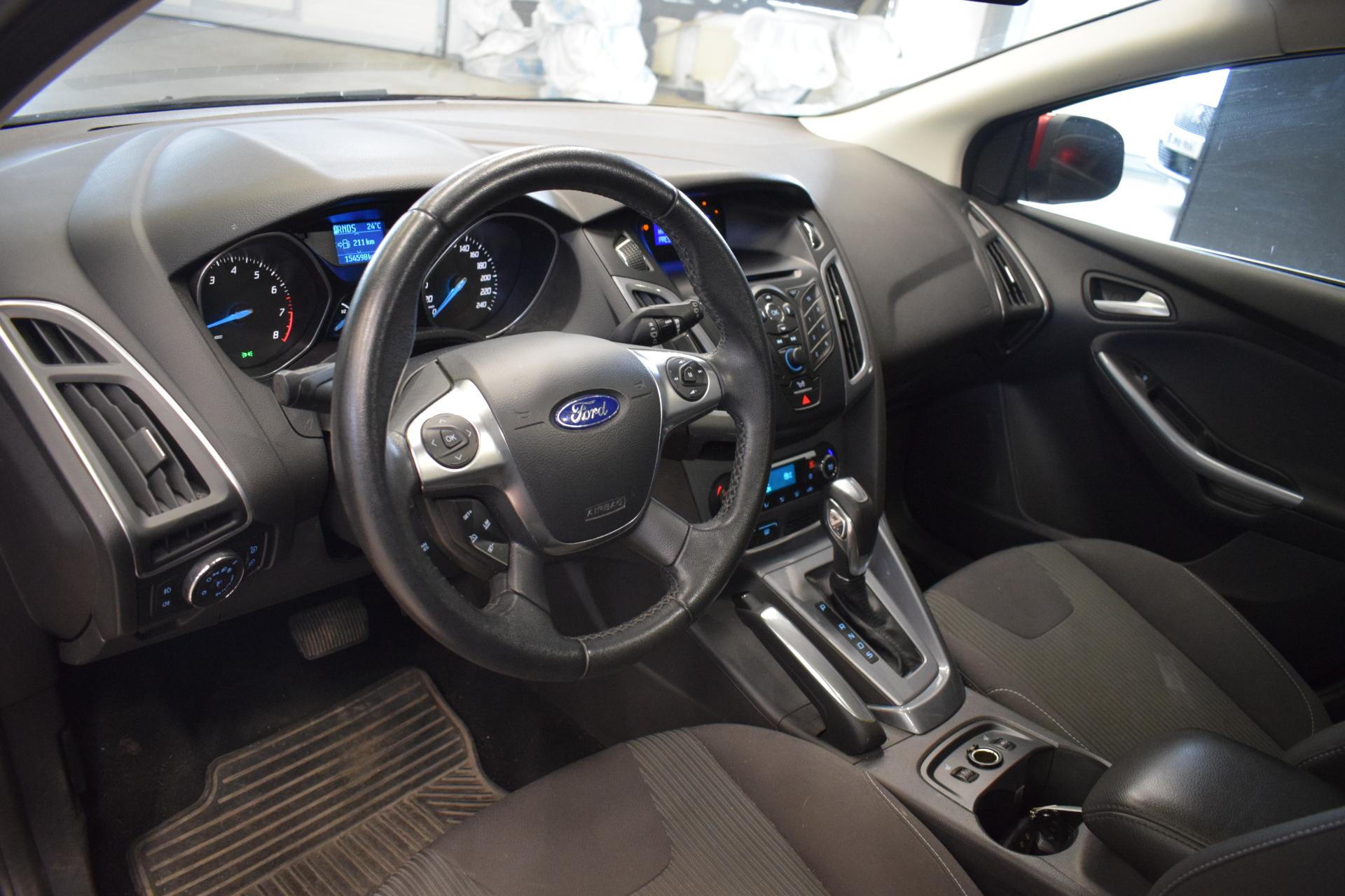 FORD Focus 2012