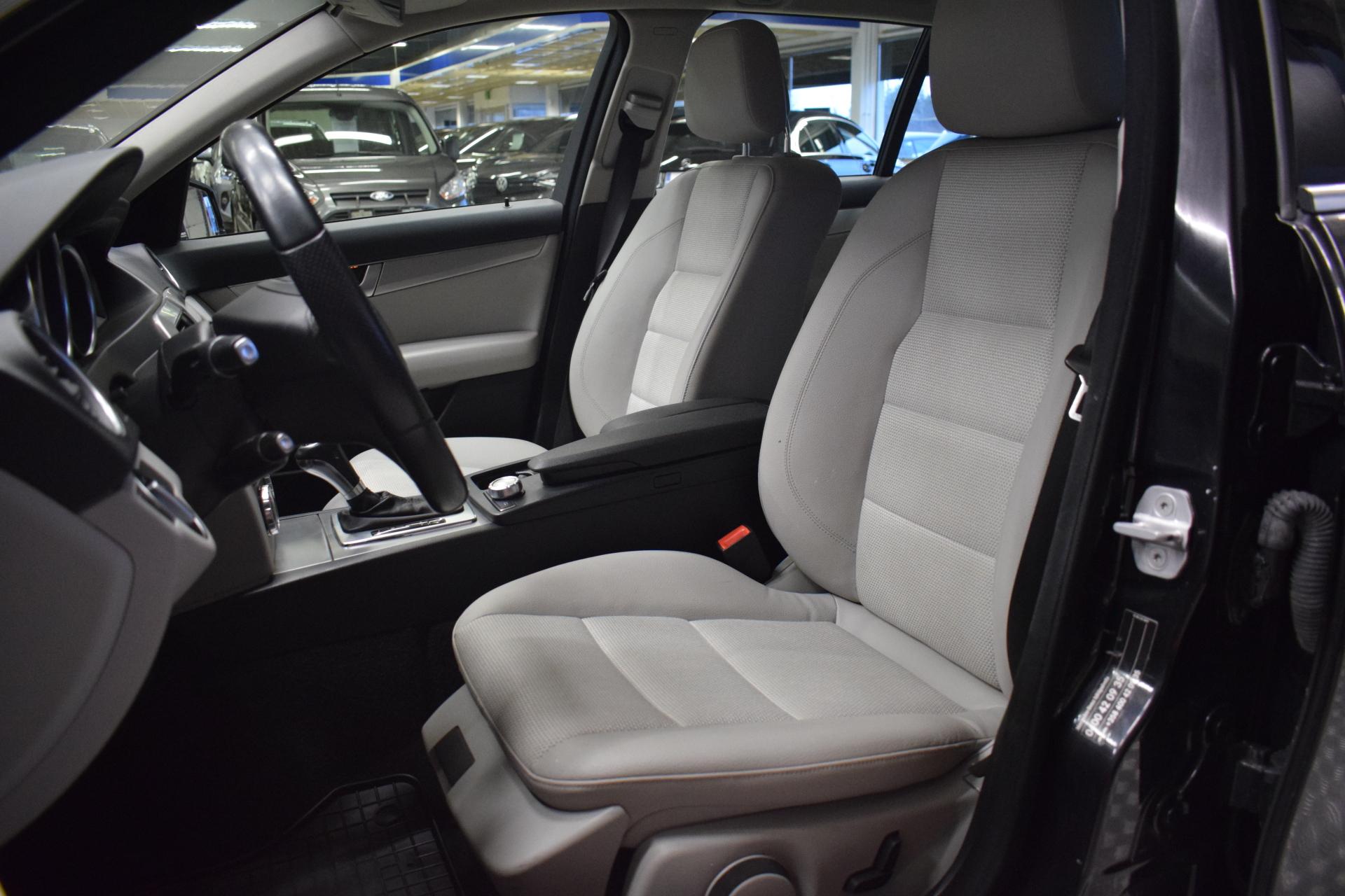 MERCEDES-BENZ C 2013