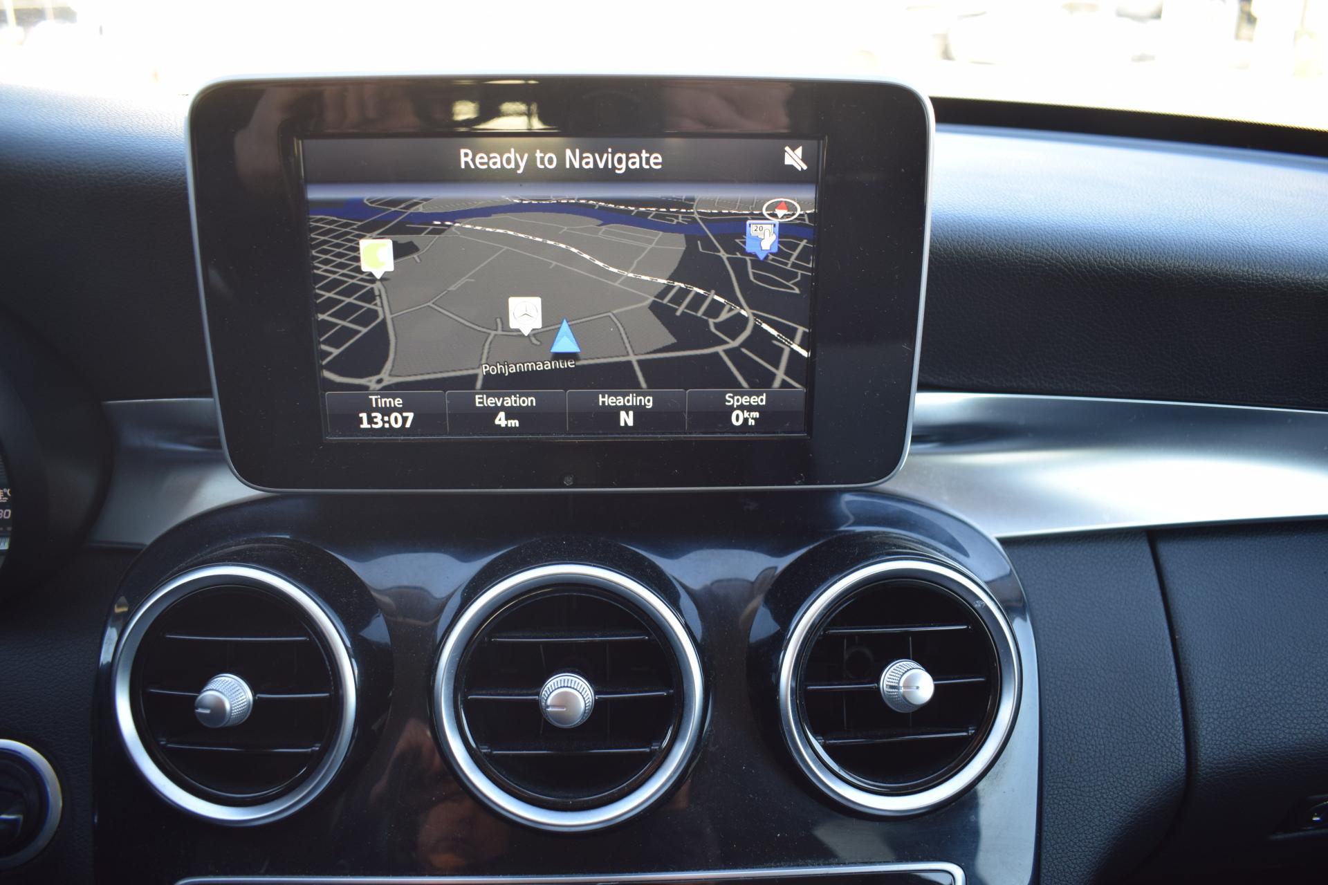 MERCEDES-BENZ C 2015