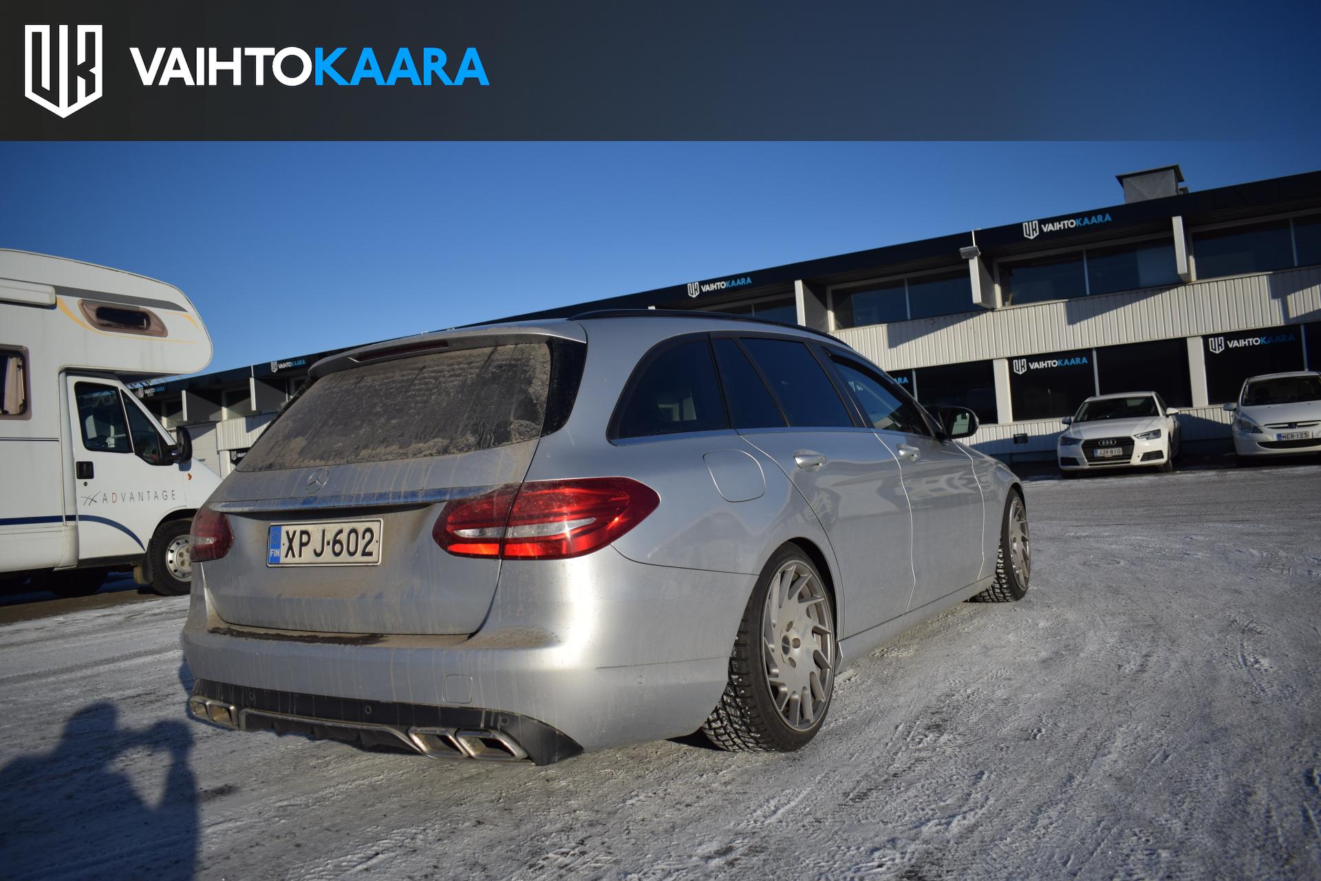 MERCEDES-BENZ C 2015