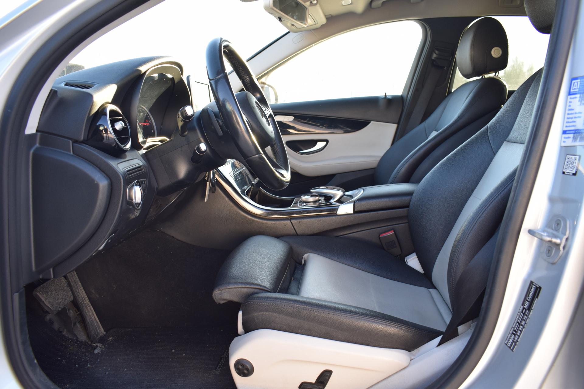 MERCEDES-BENZ C 2015