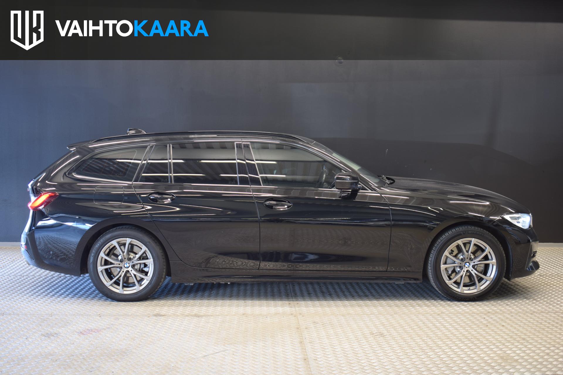 BMW 330 2021