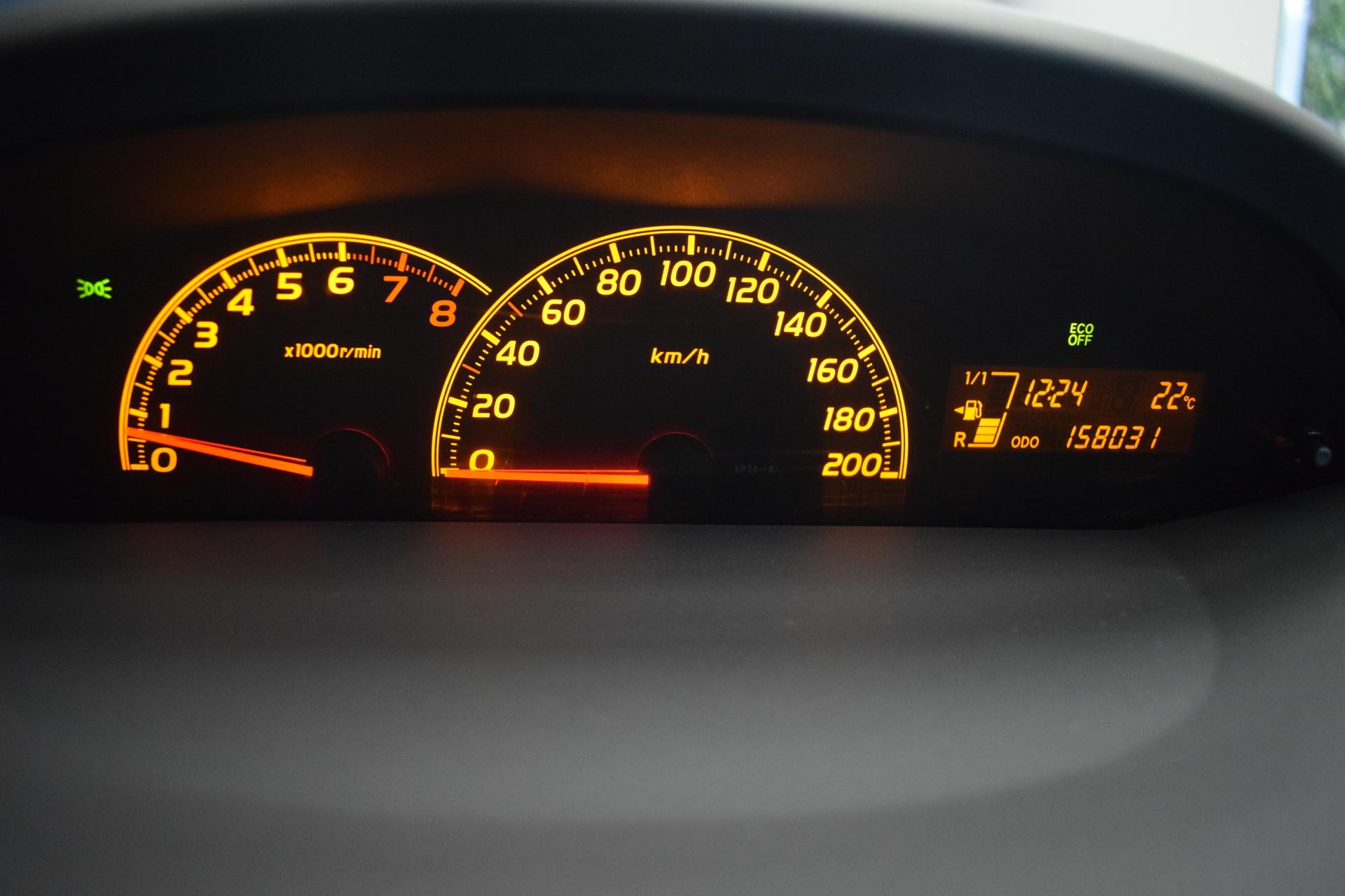 TOYOTA Yaris 15