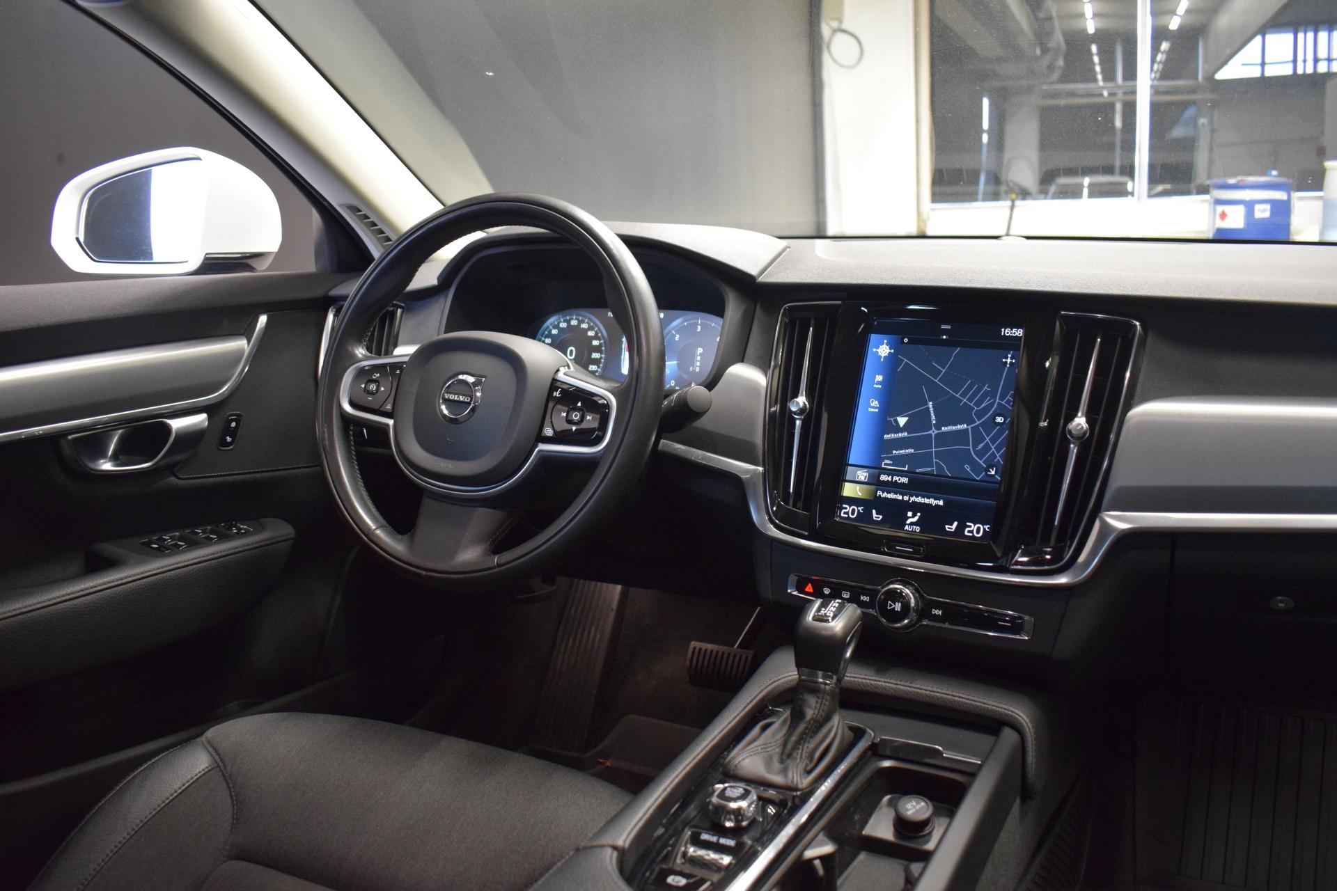 VOLVO S90 2019
