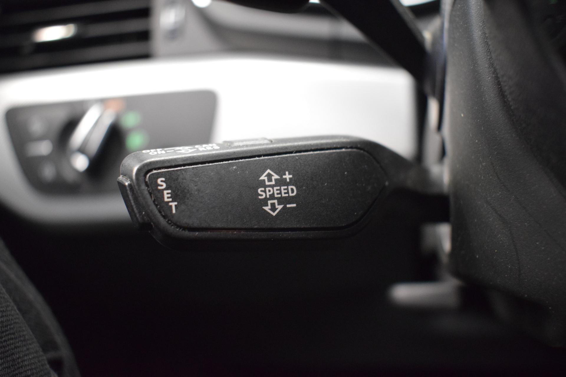 AUDI A4 2019