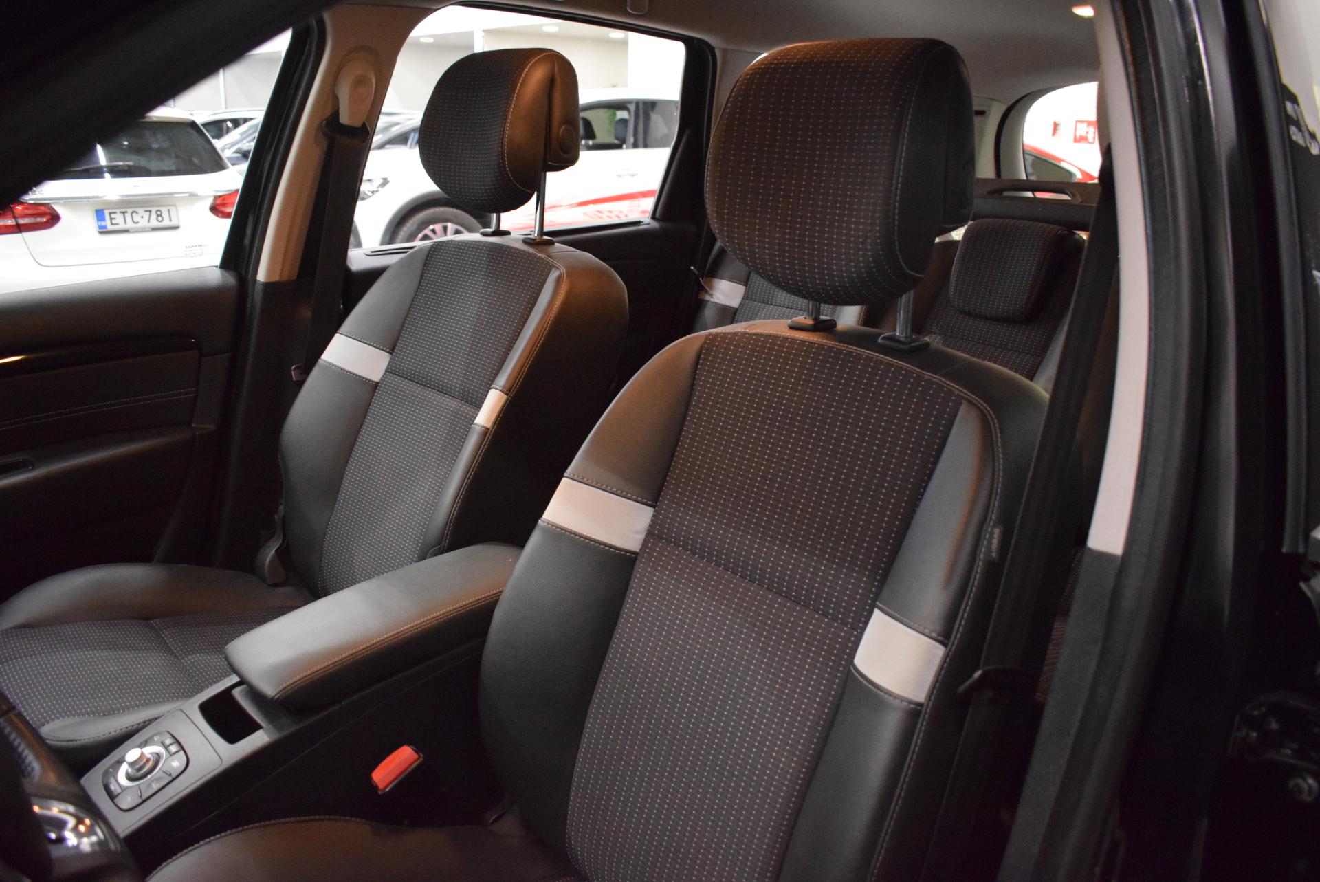 RENAULT Grand Scenic 13