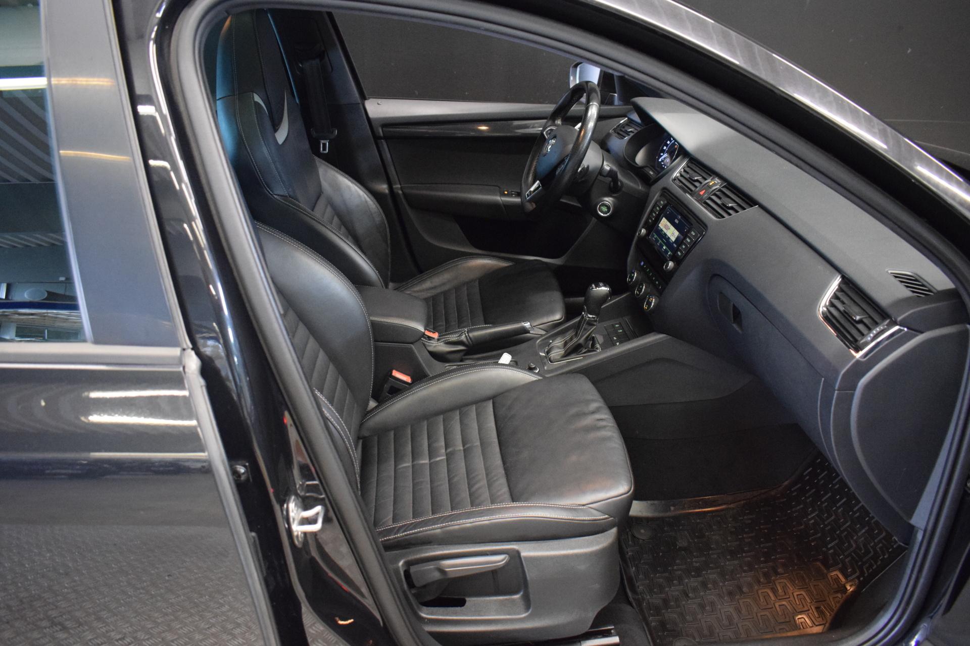 SKODA Octavia 2016