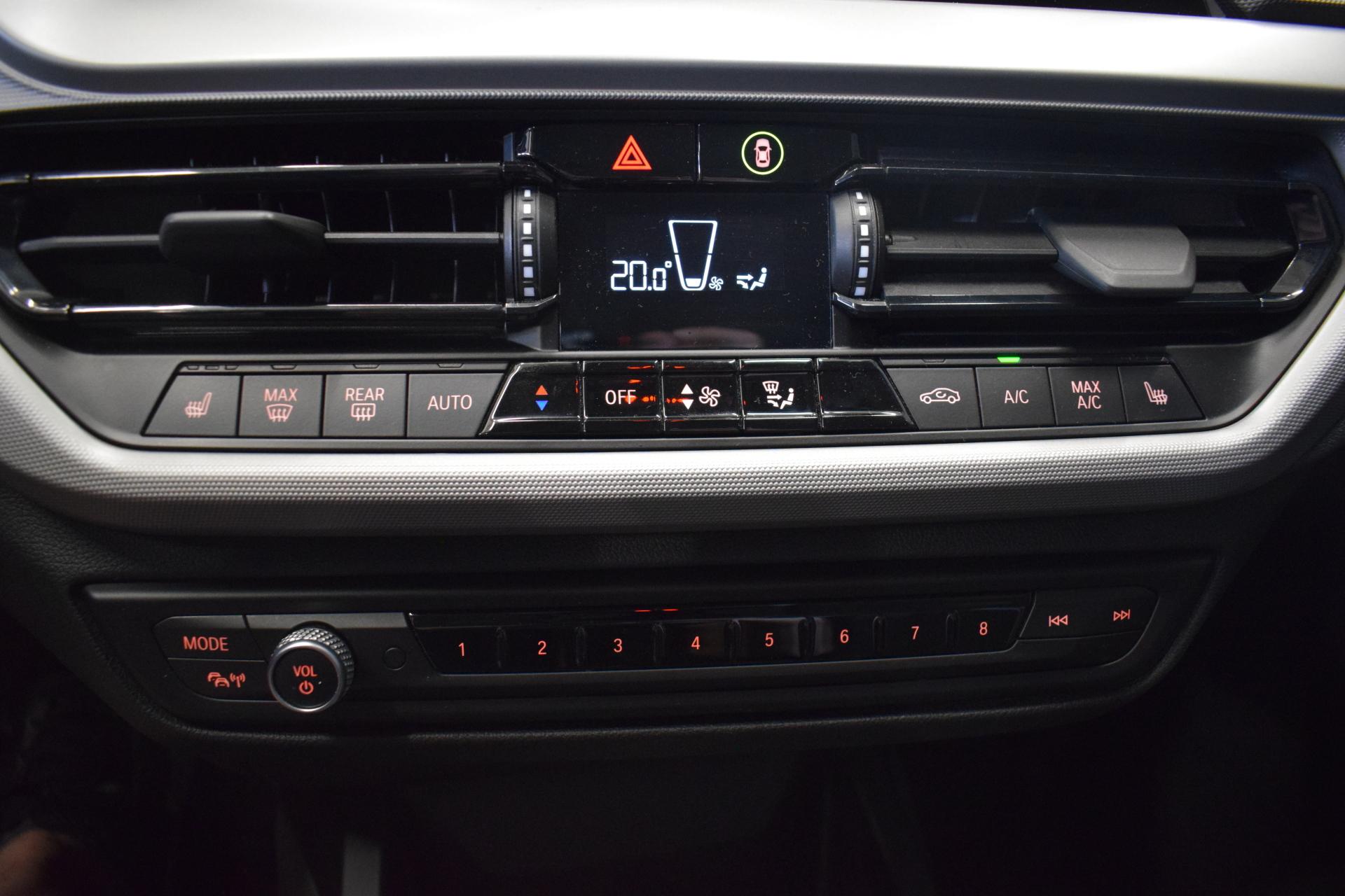 BMW 118 2022