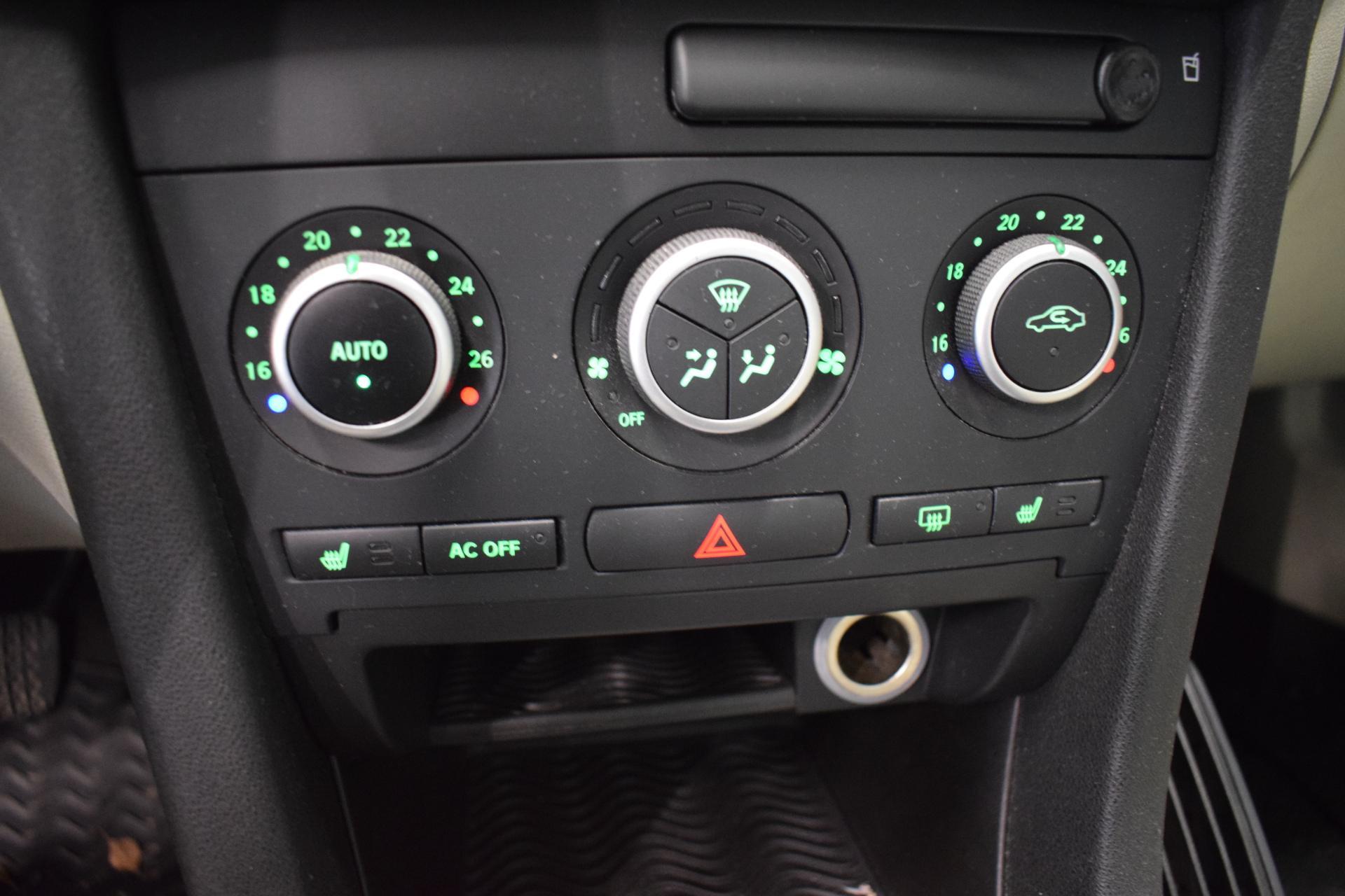 SAAB 9-3 2011