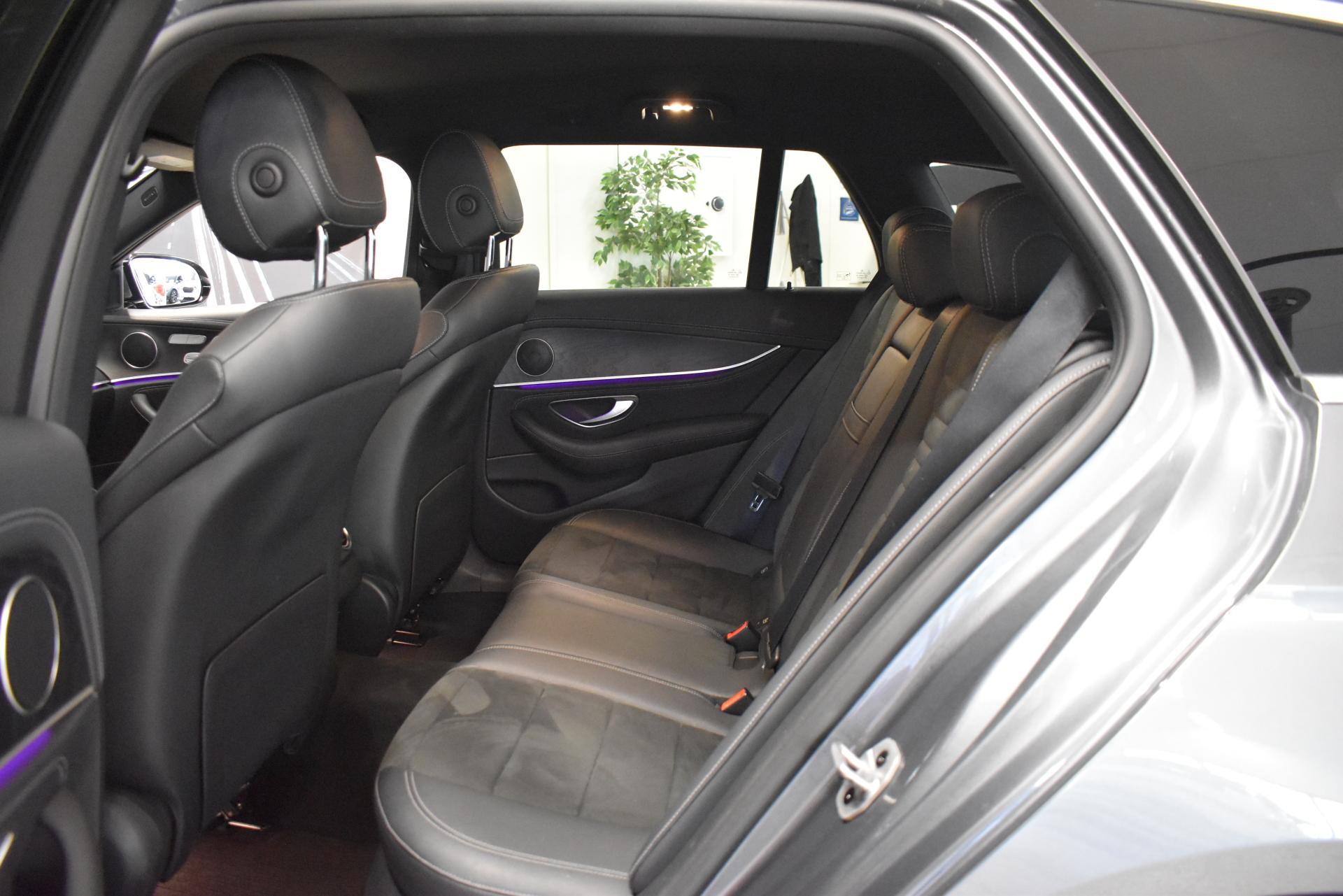 MERCEDES-BENZ E 2020