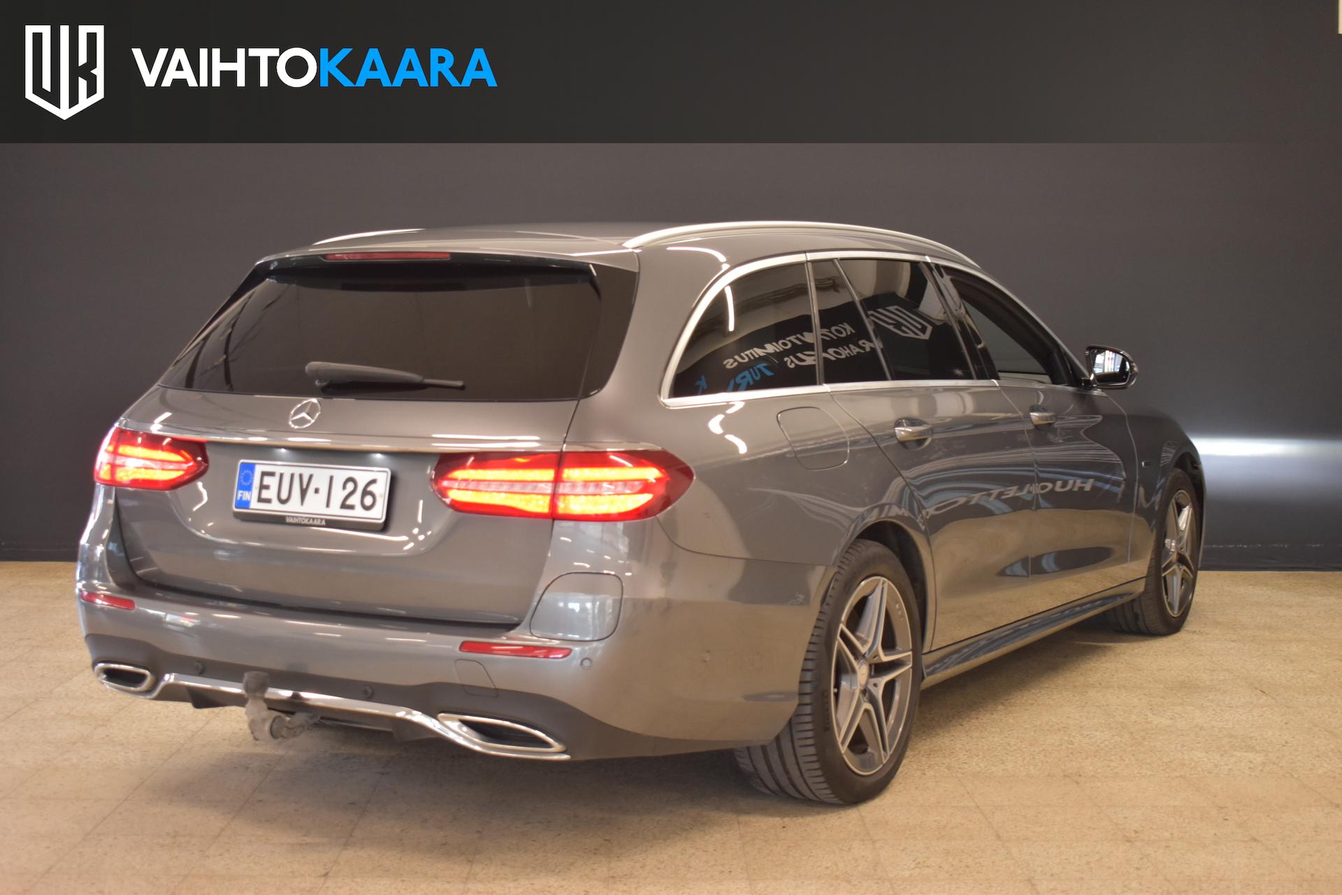 MERCEDES-BENZ E 2020