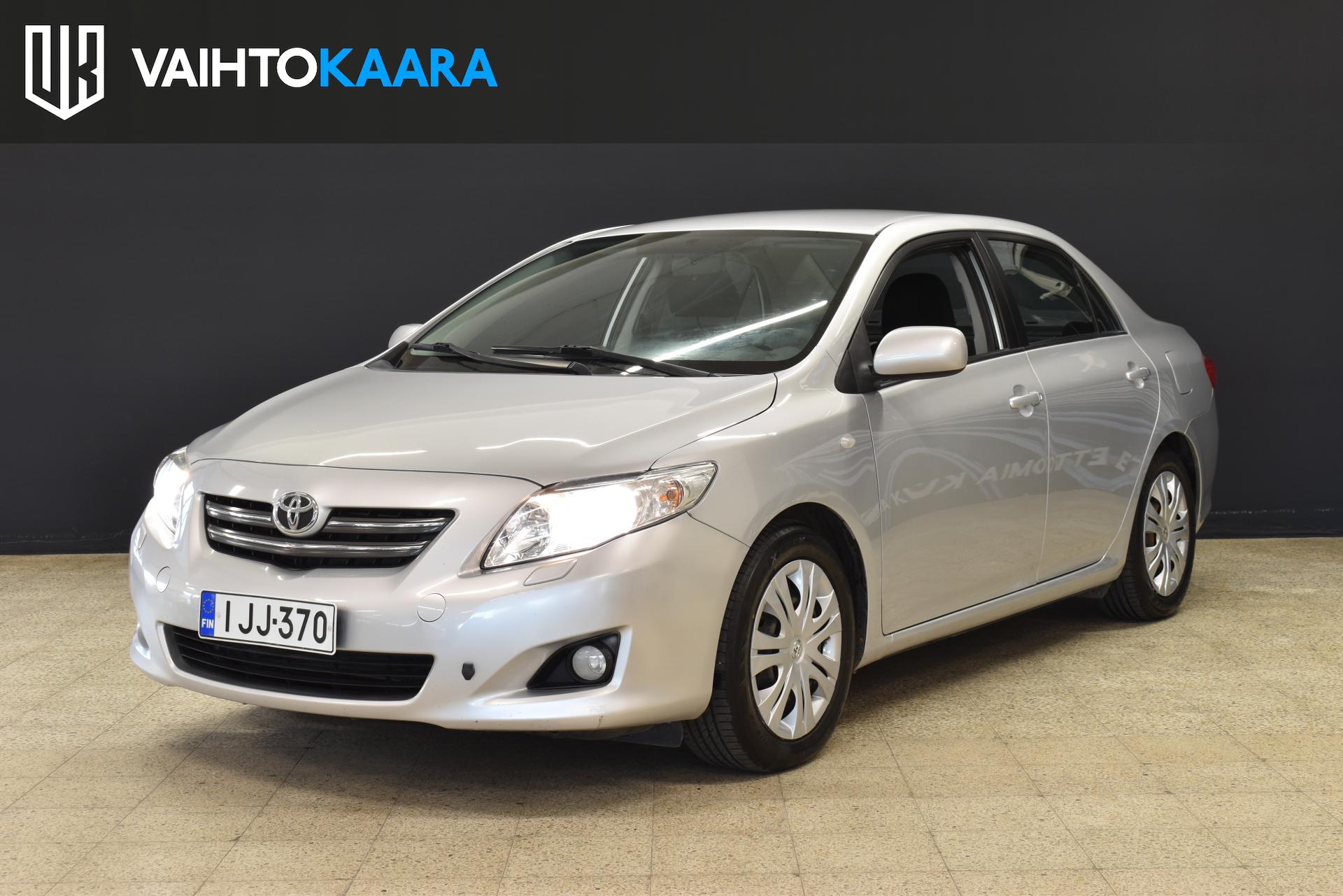 TOYOTA Corolla 2010