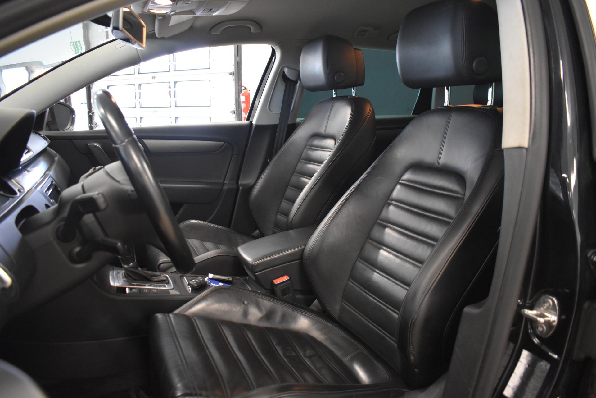 VOLKSWAGEN Passat 2013