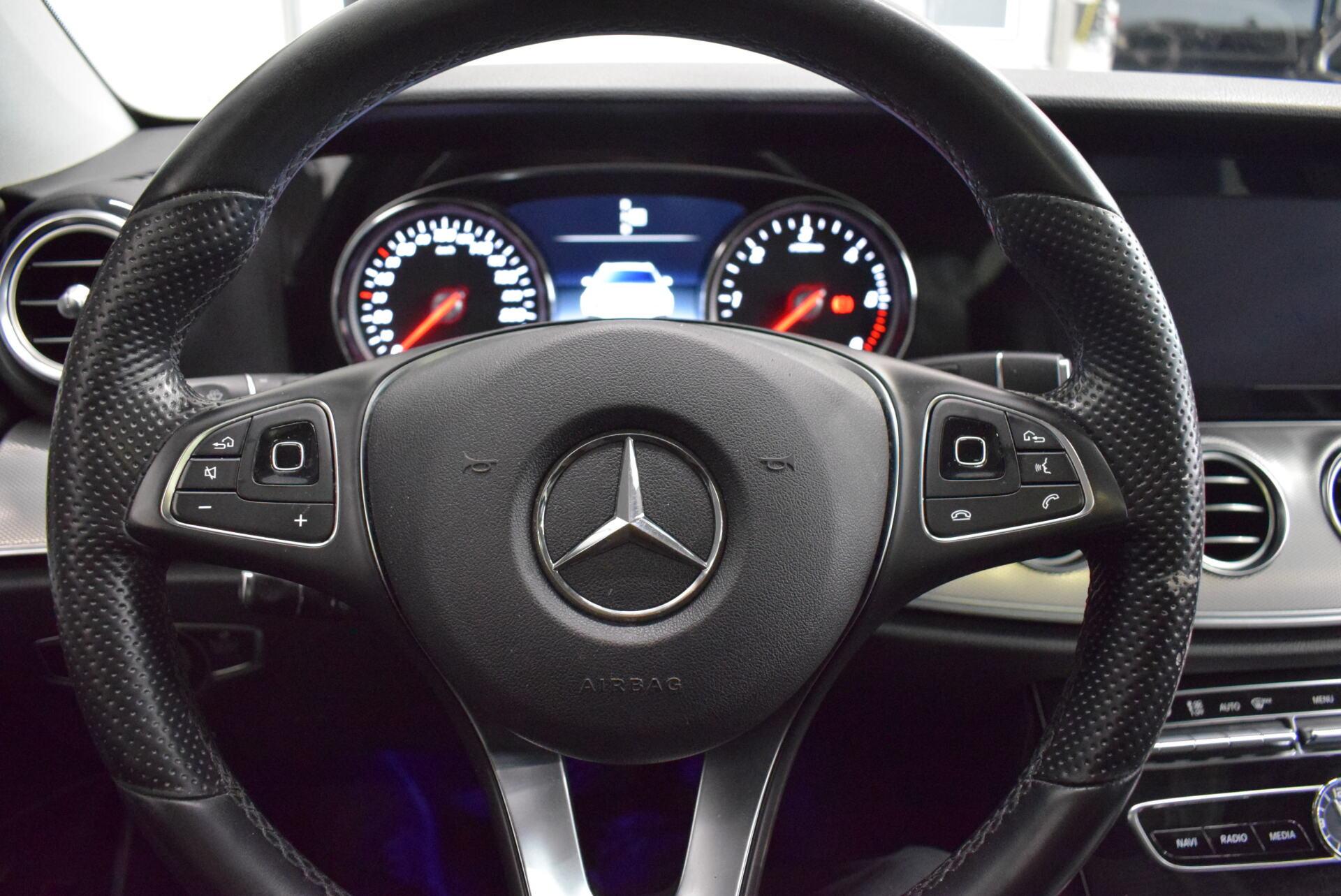 MERCEDES-BENZ E 2017