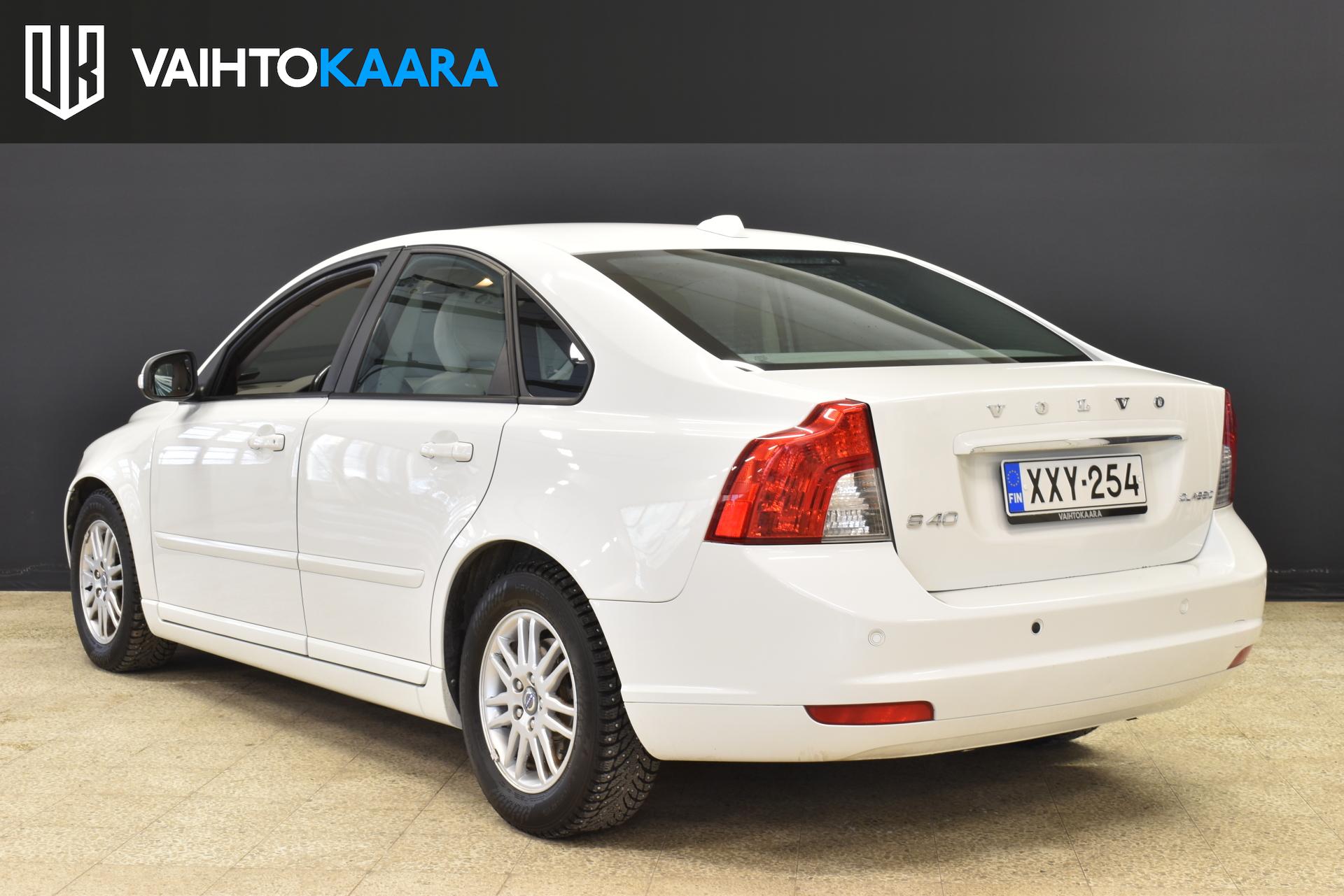VOLVO S40 2011