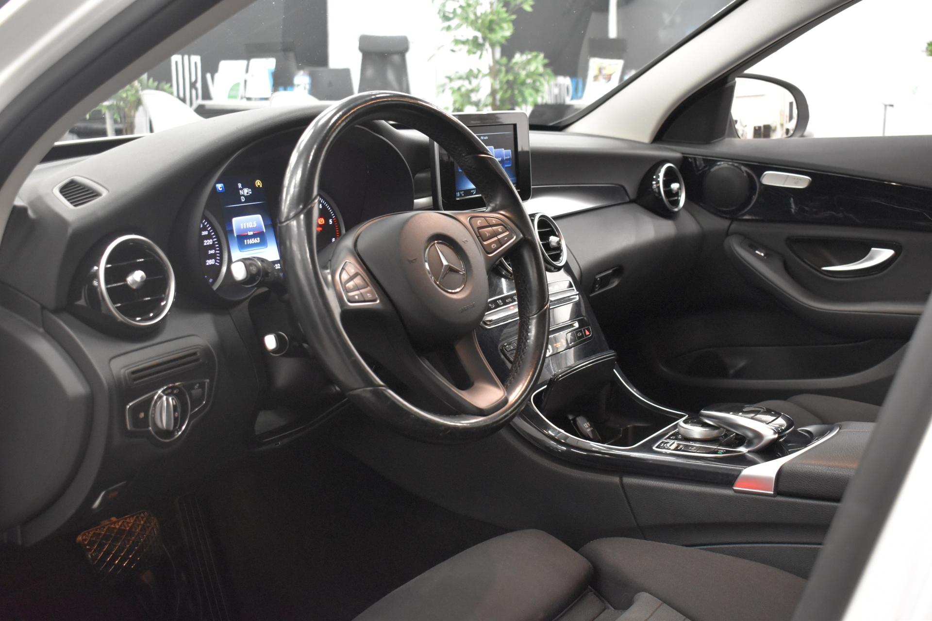 MERCEDES-BENZ C 2015