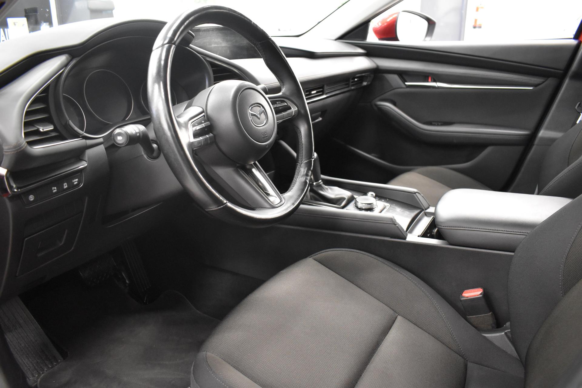 MAZDA 3 2020