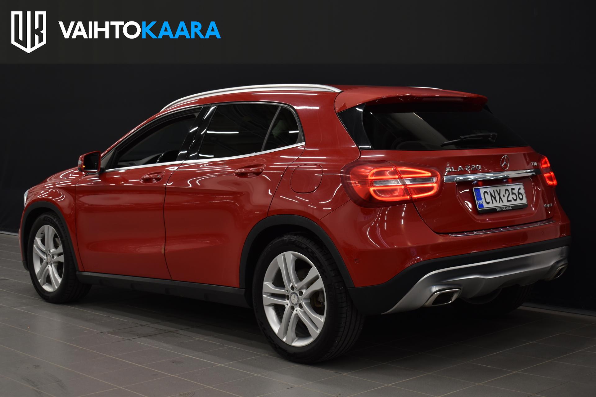 MERCEDES-BENZ GLA 2014