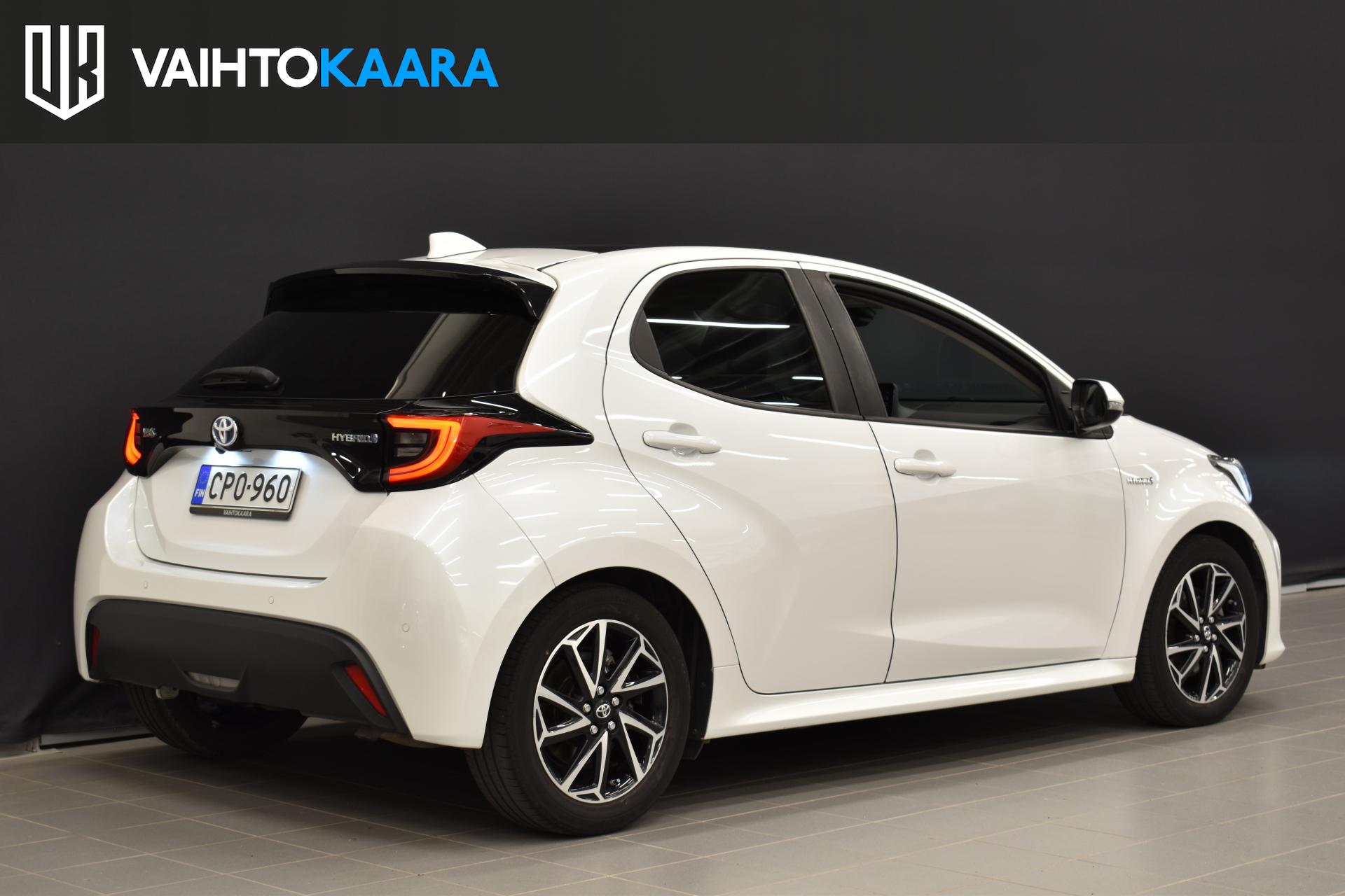 TOYOTA Yaris 2021