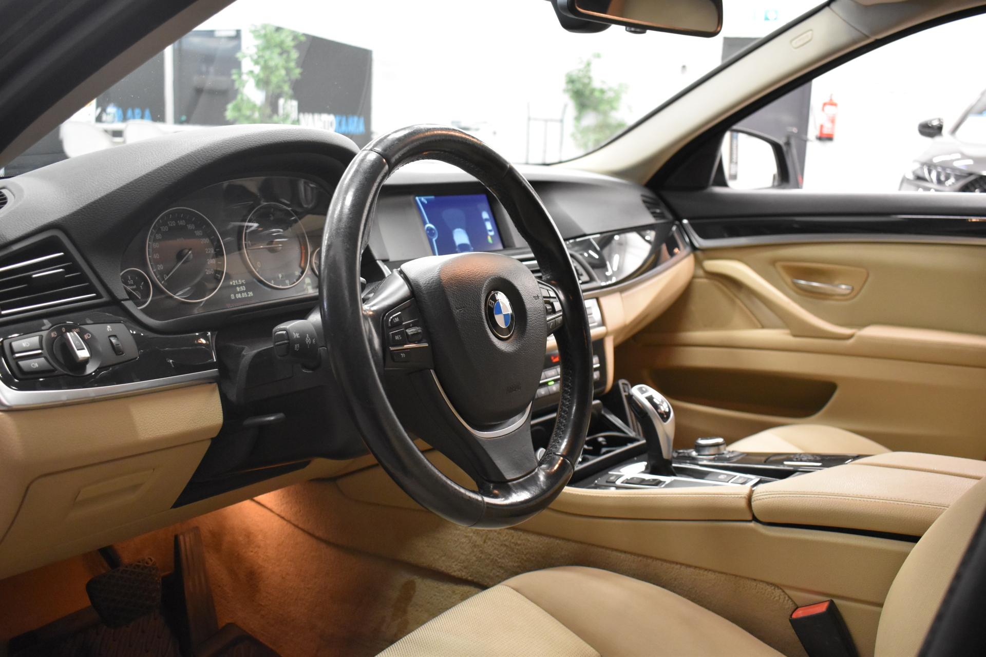 BMW 520 2011