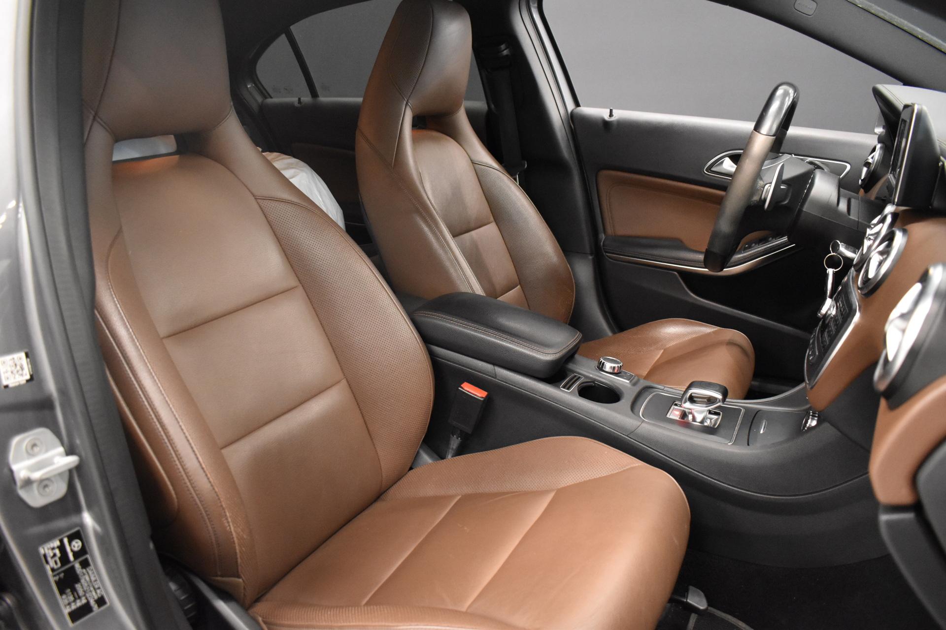 MERCEDES-BENZ A 45 AMG 2014