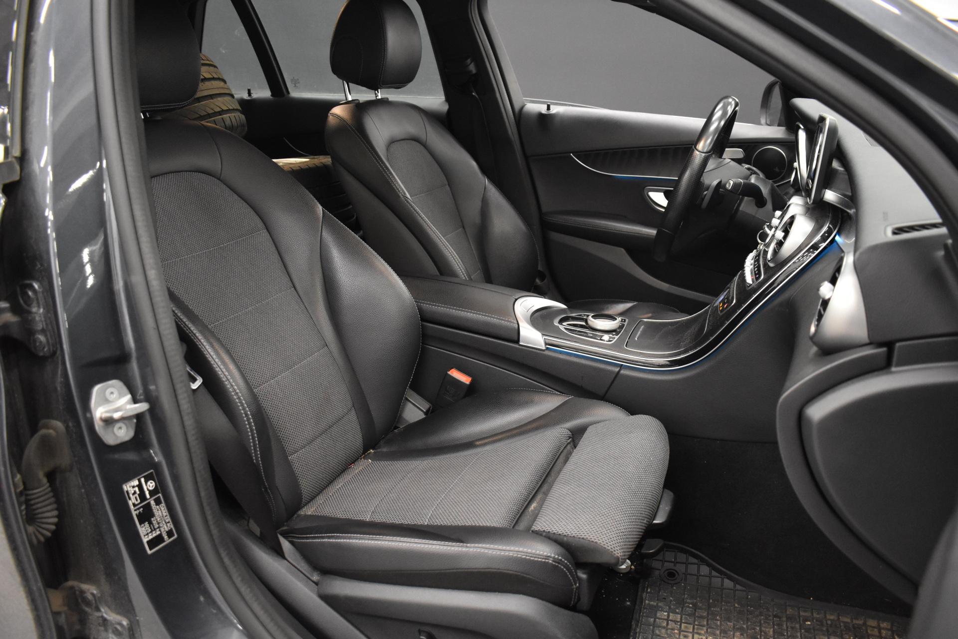 MERCEDES-BENZ C 2016