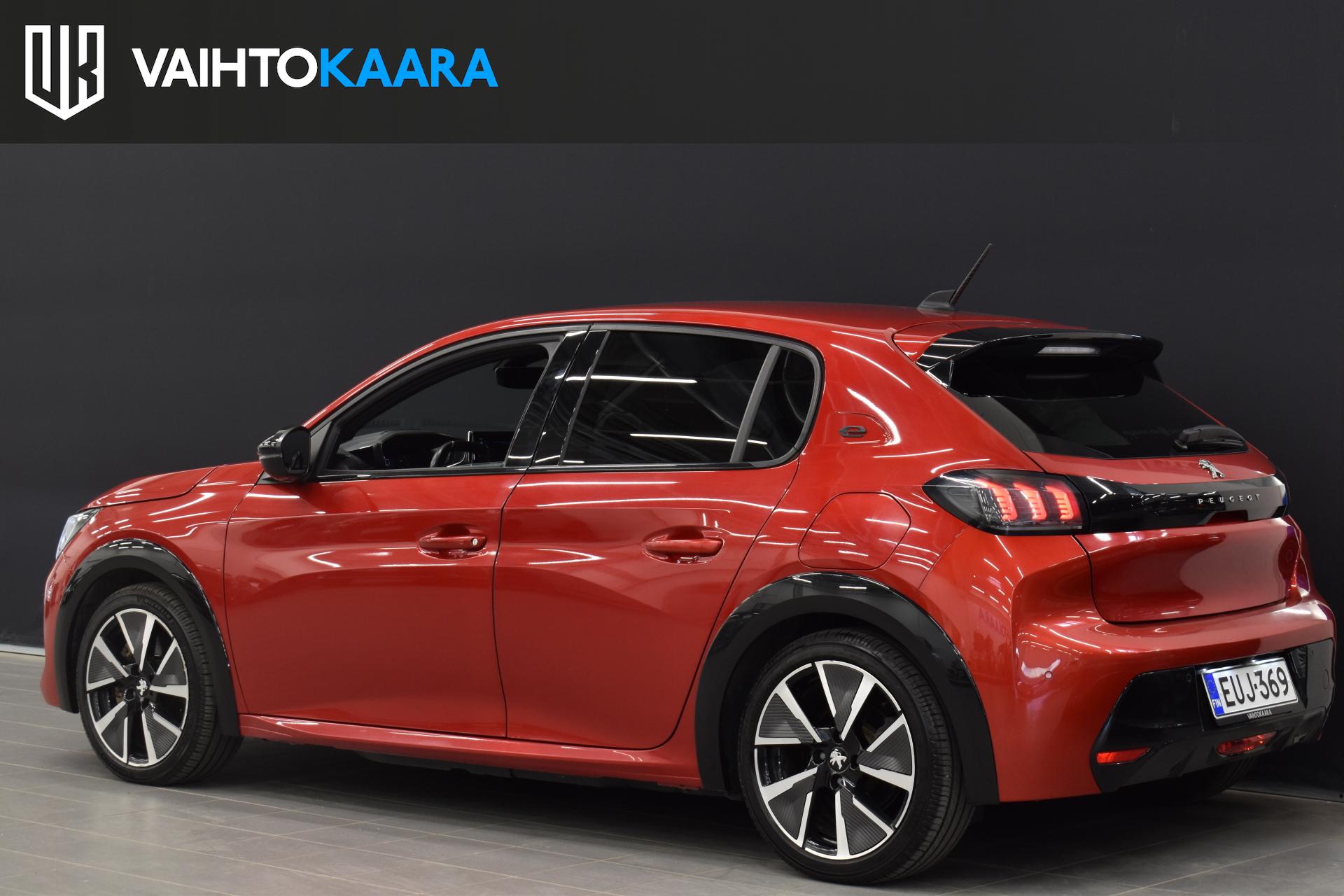 PEUGEOT e-208 2021