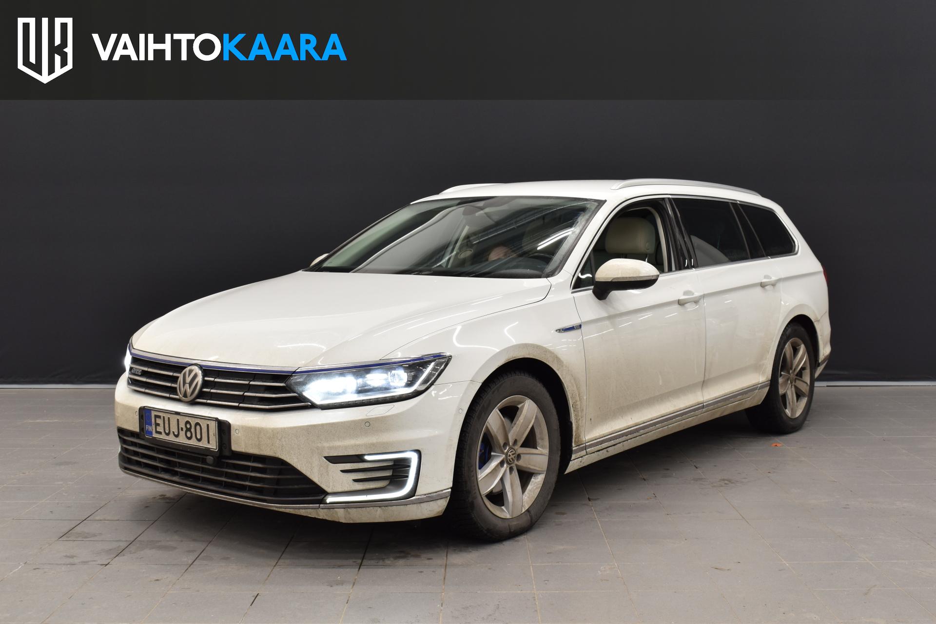 VOLKSWAGEN Passat 2016