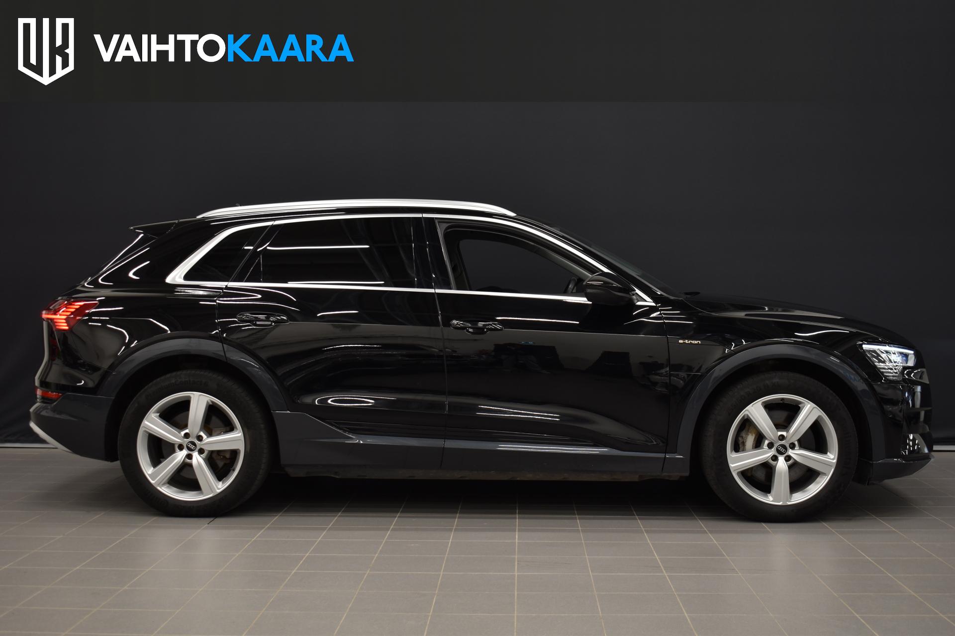 AUDI e-tron 2021