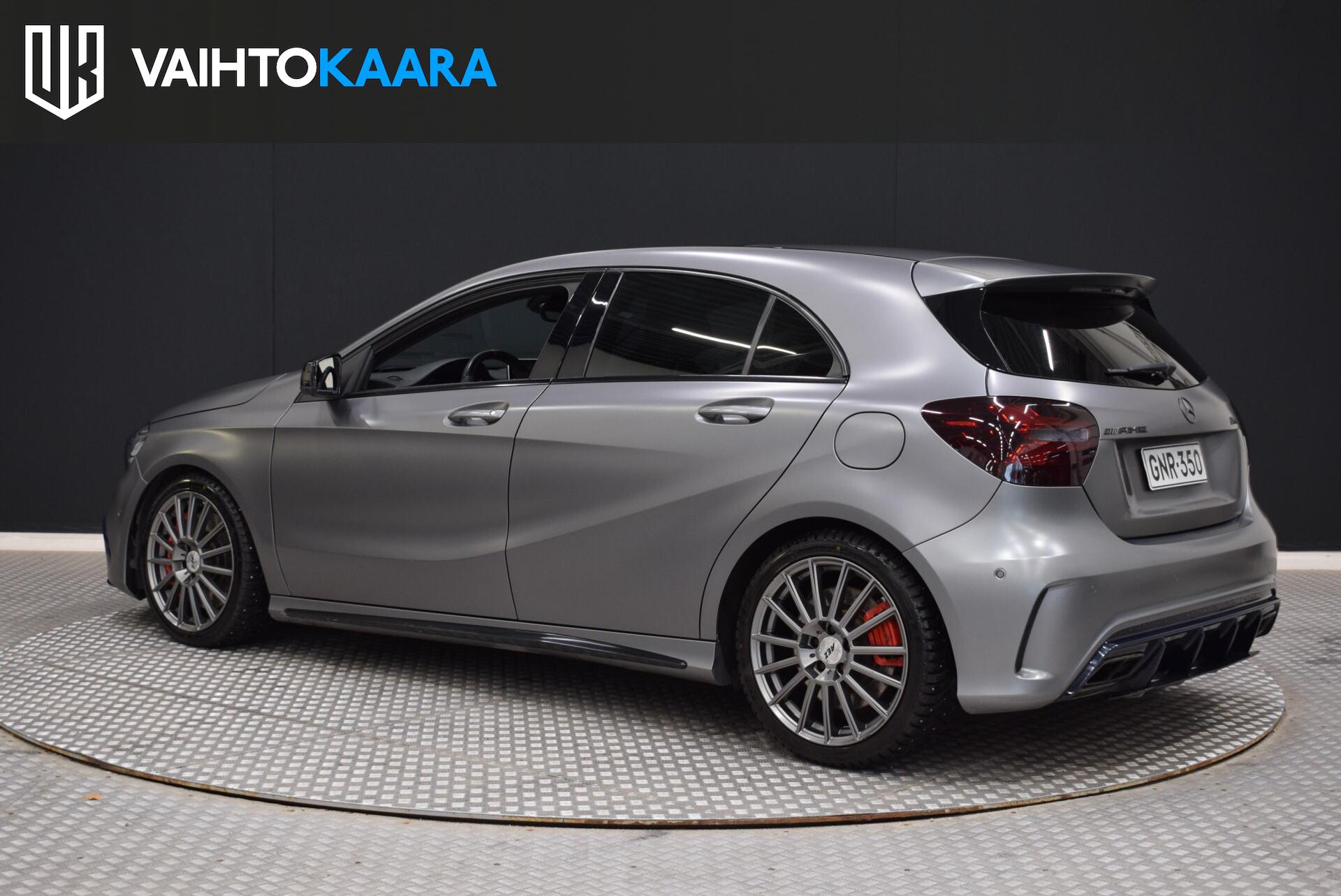 MERCEDES-BENZ A 45 AMG 2016