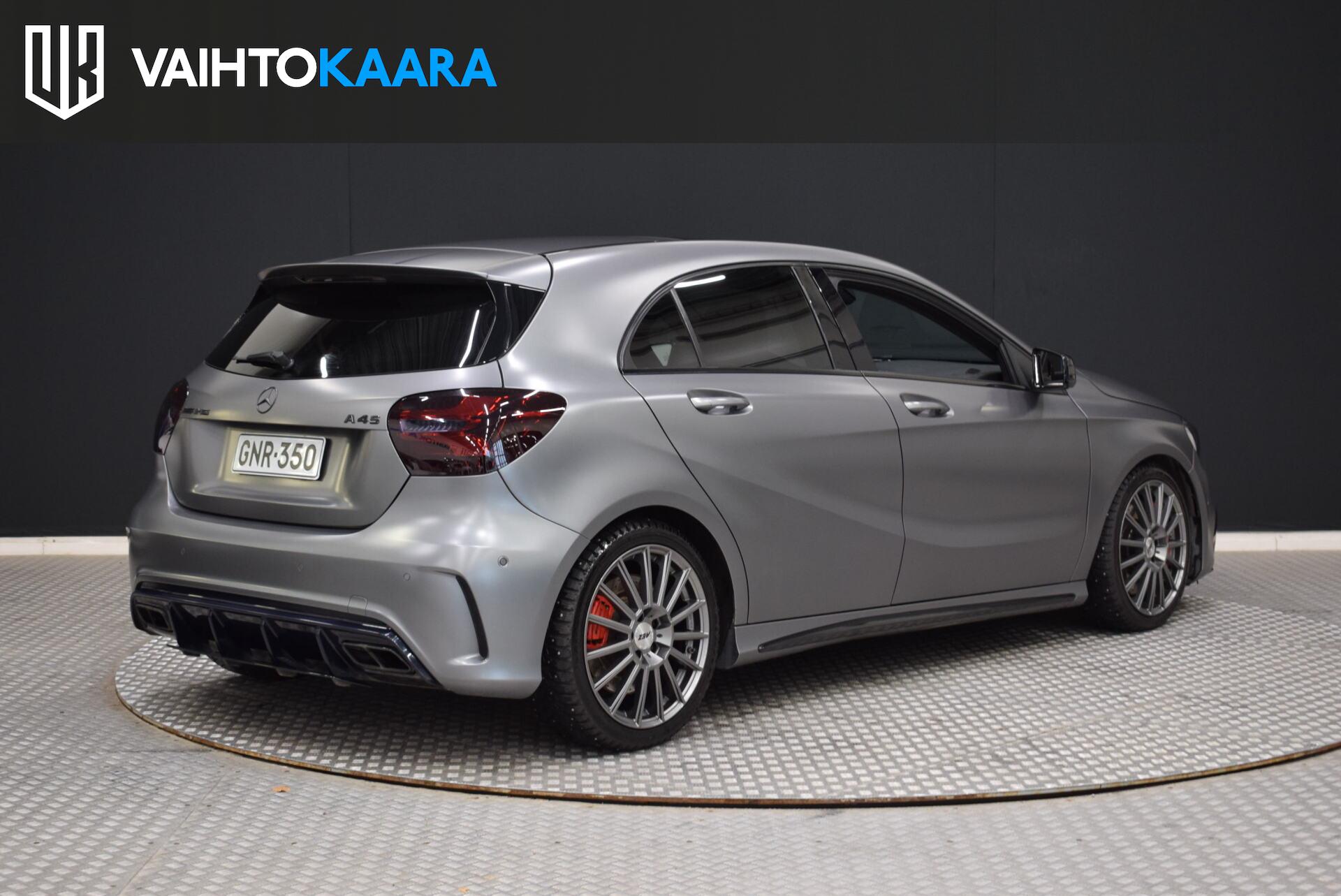 MERCEDES-BENZ A 45 AMG 2016