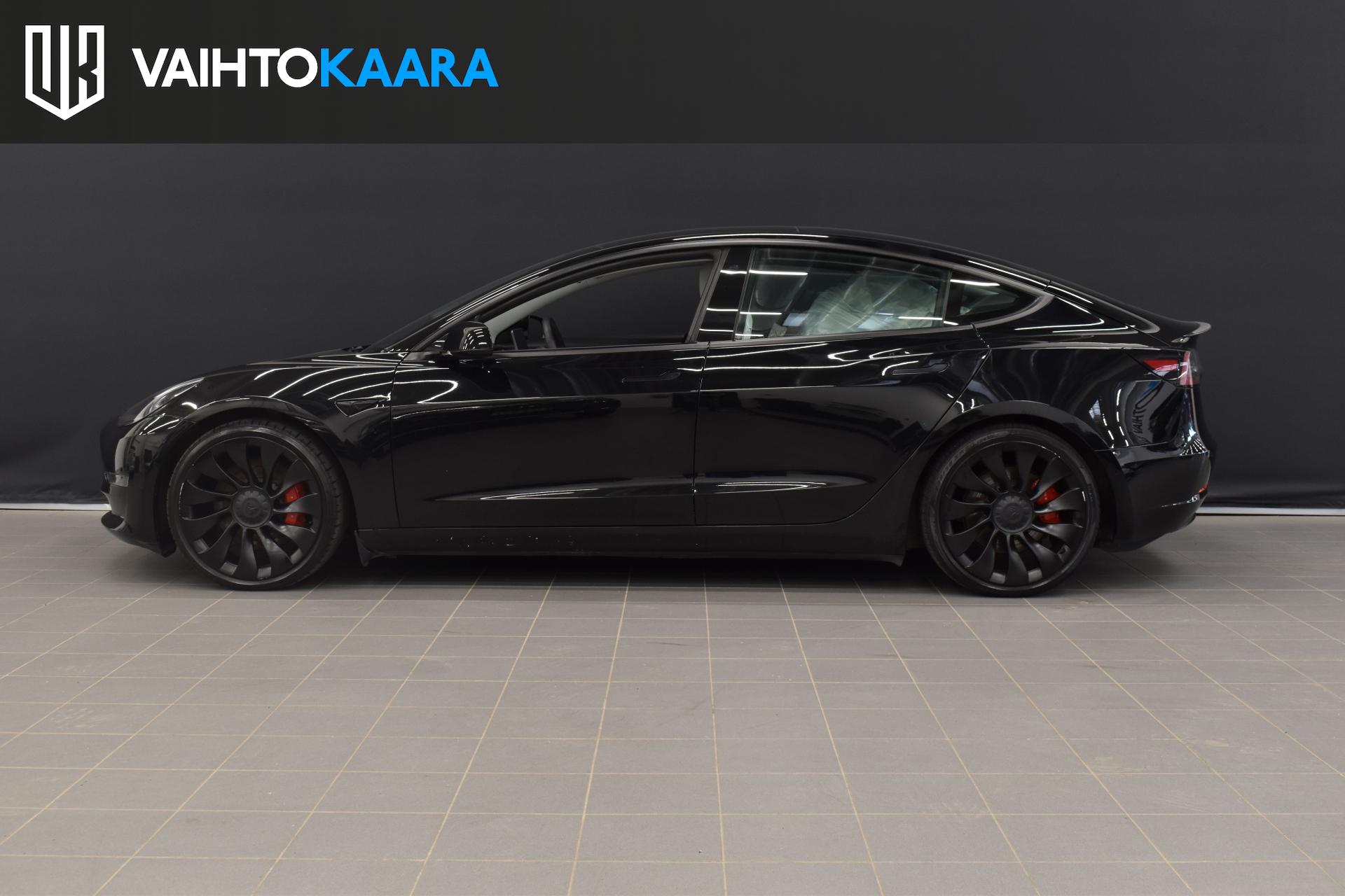 TESLA Model 3 2021