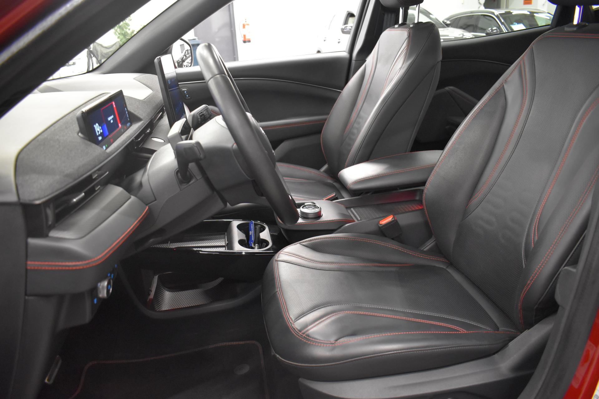 FORD Mustang Mach-E 2022