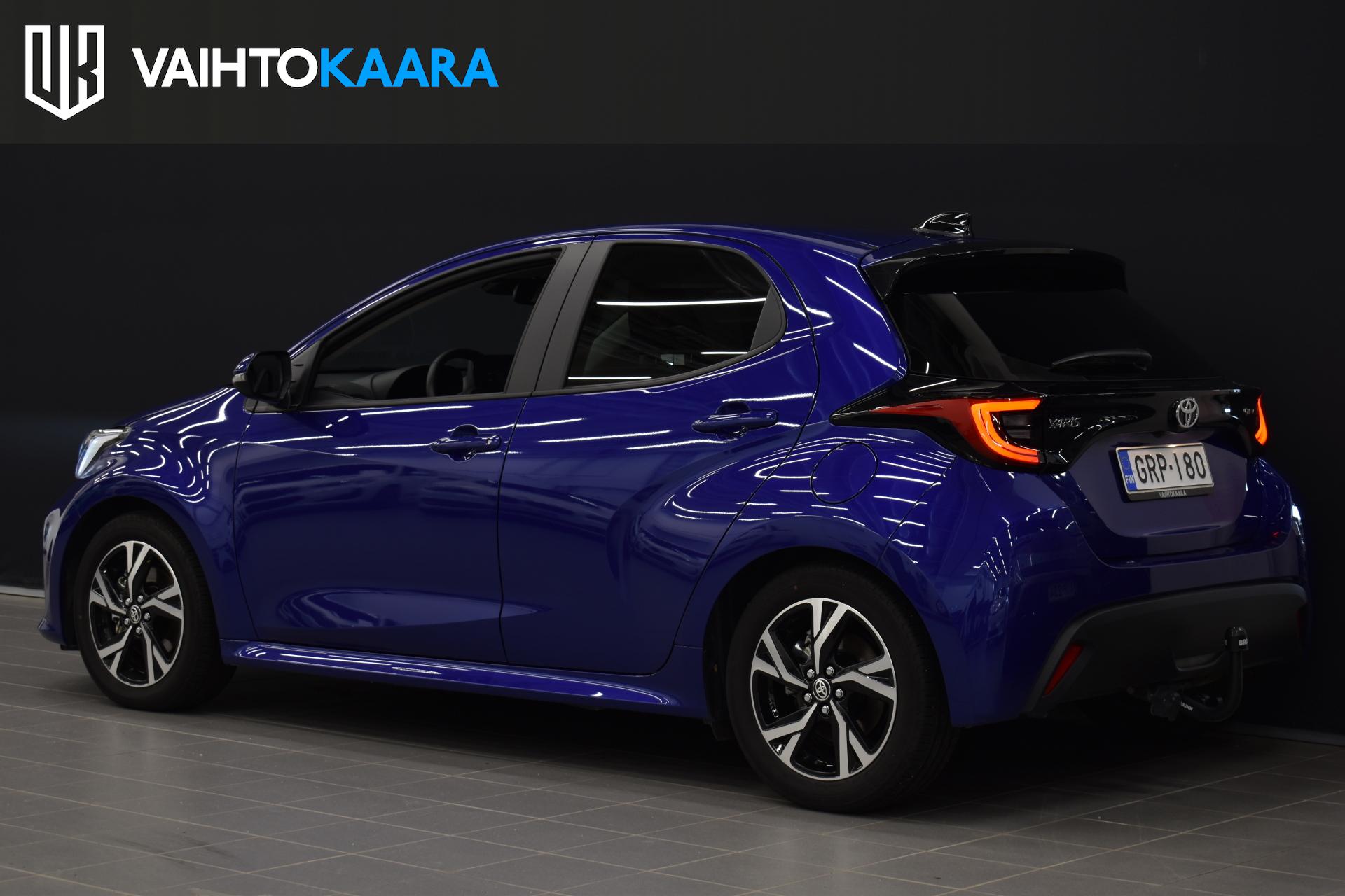 TOYOTA Yaris 5