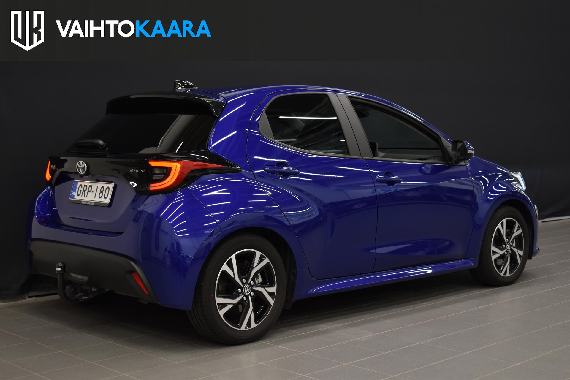TOYOTA Yaris 7
