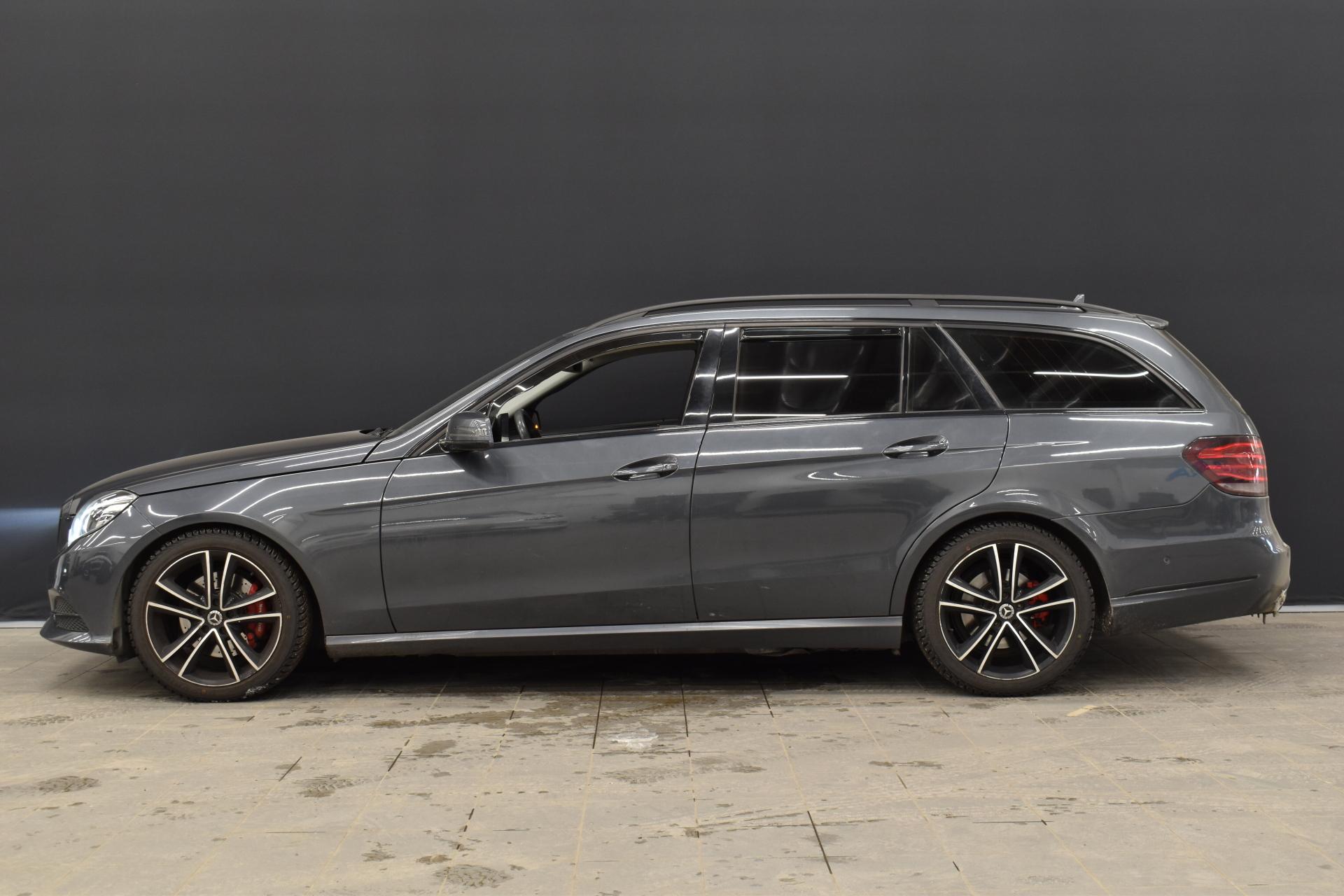 MERCEDES-BENZ E 2013